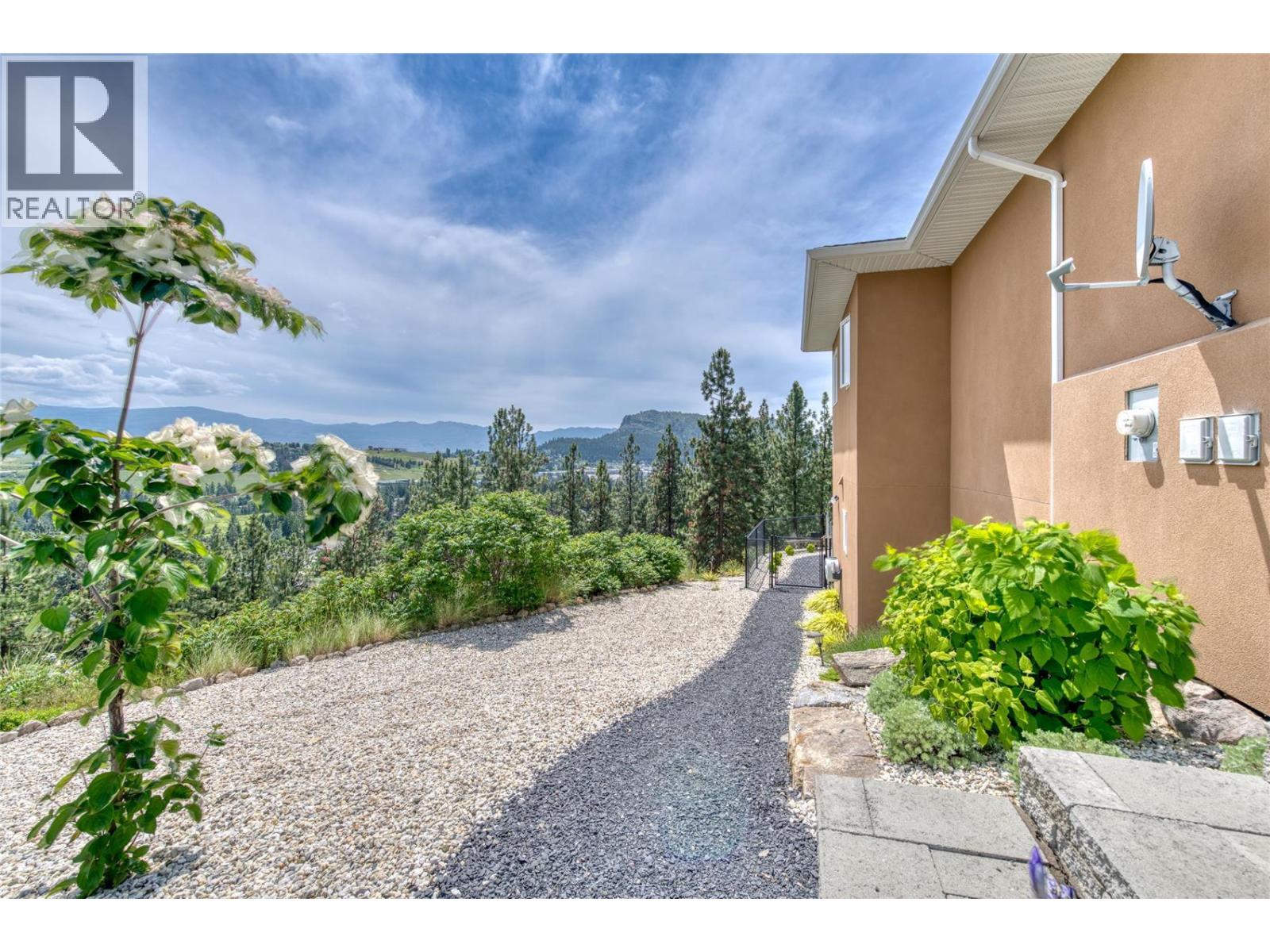 1064 Aurora Heights, West Kelowna