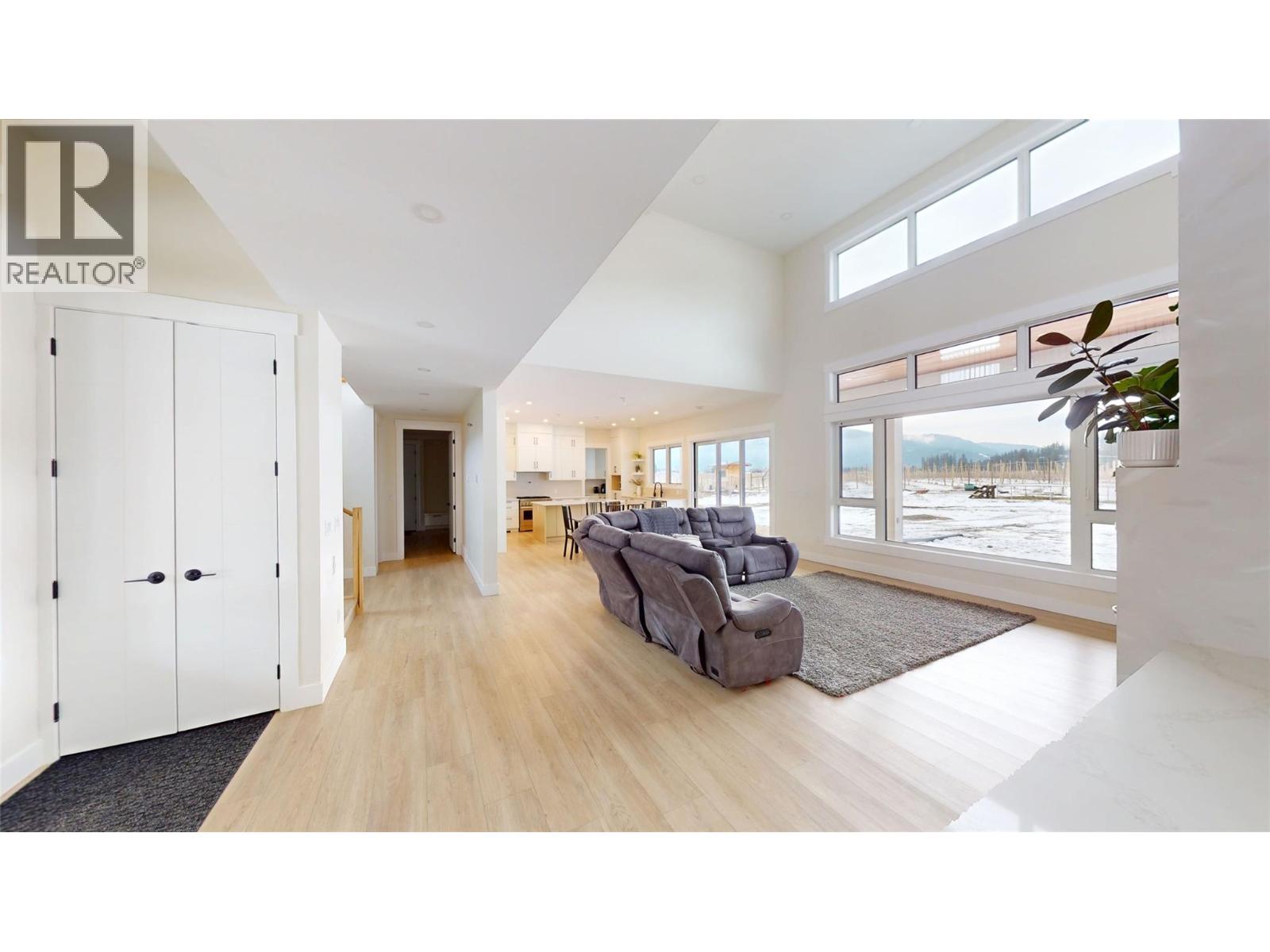 8077 Donaldson Drive - 2