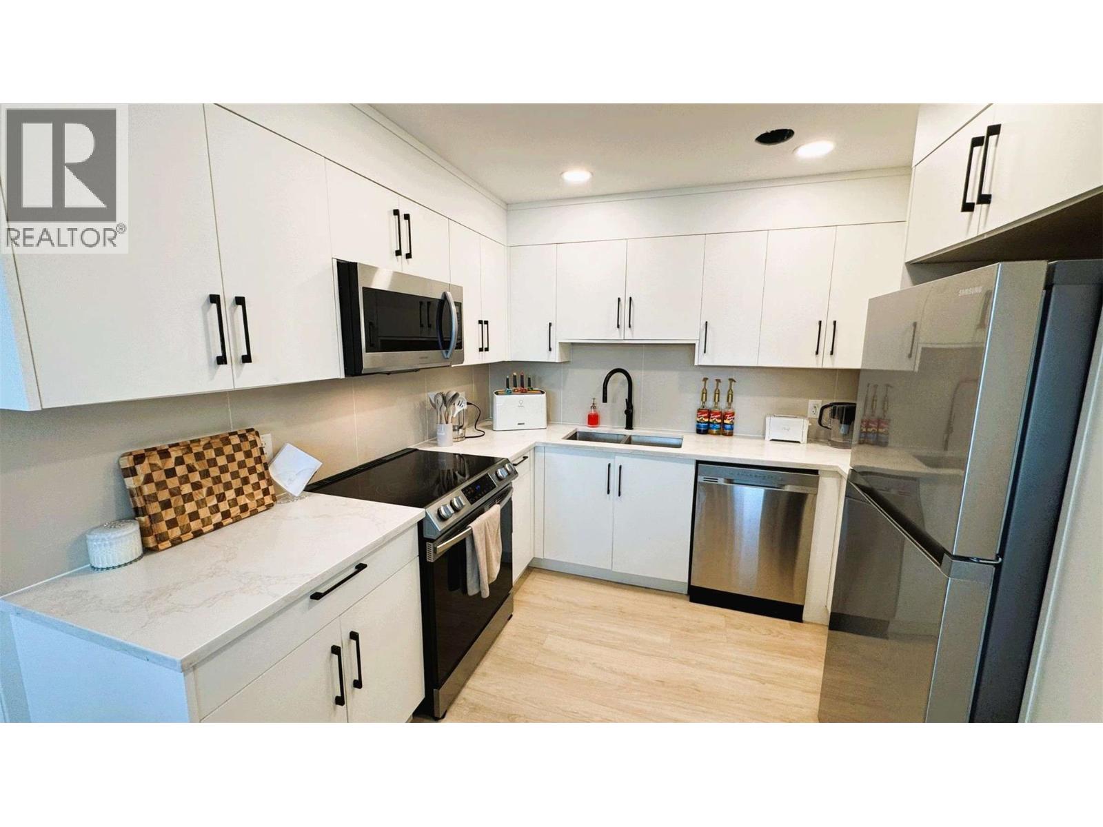 8077 Donaldson Drive - 46
