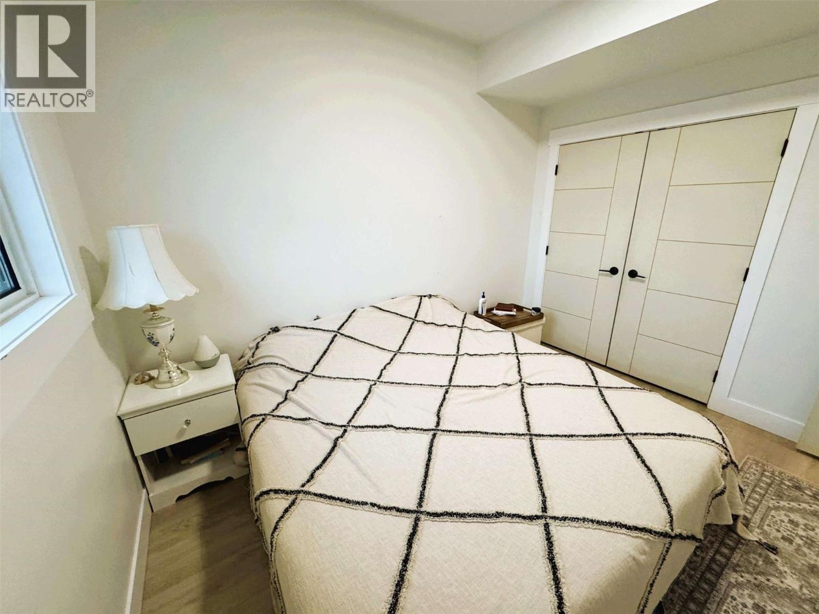 8077 Donaldson Drive - 50