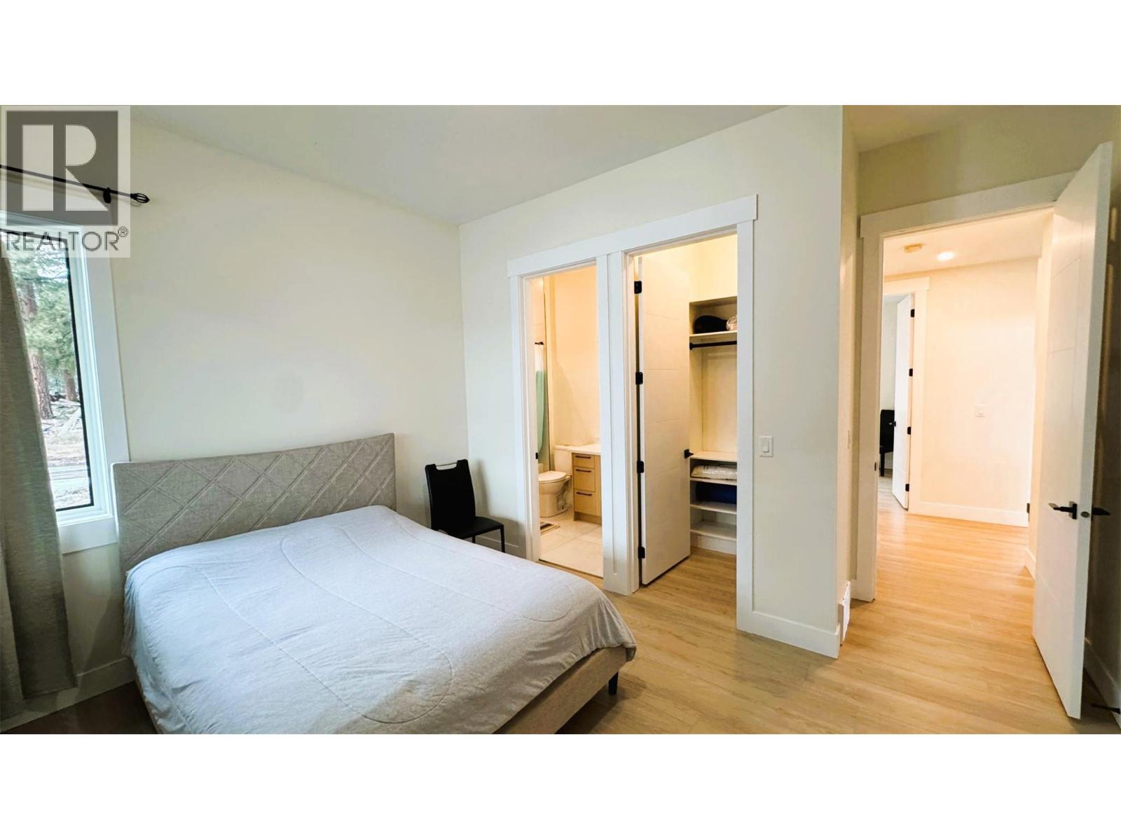 8077 Donaldson Drive - 37