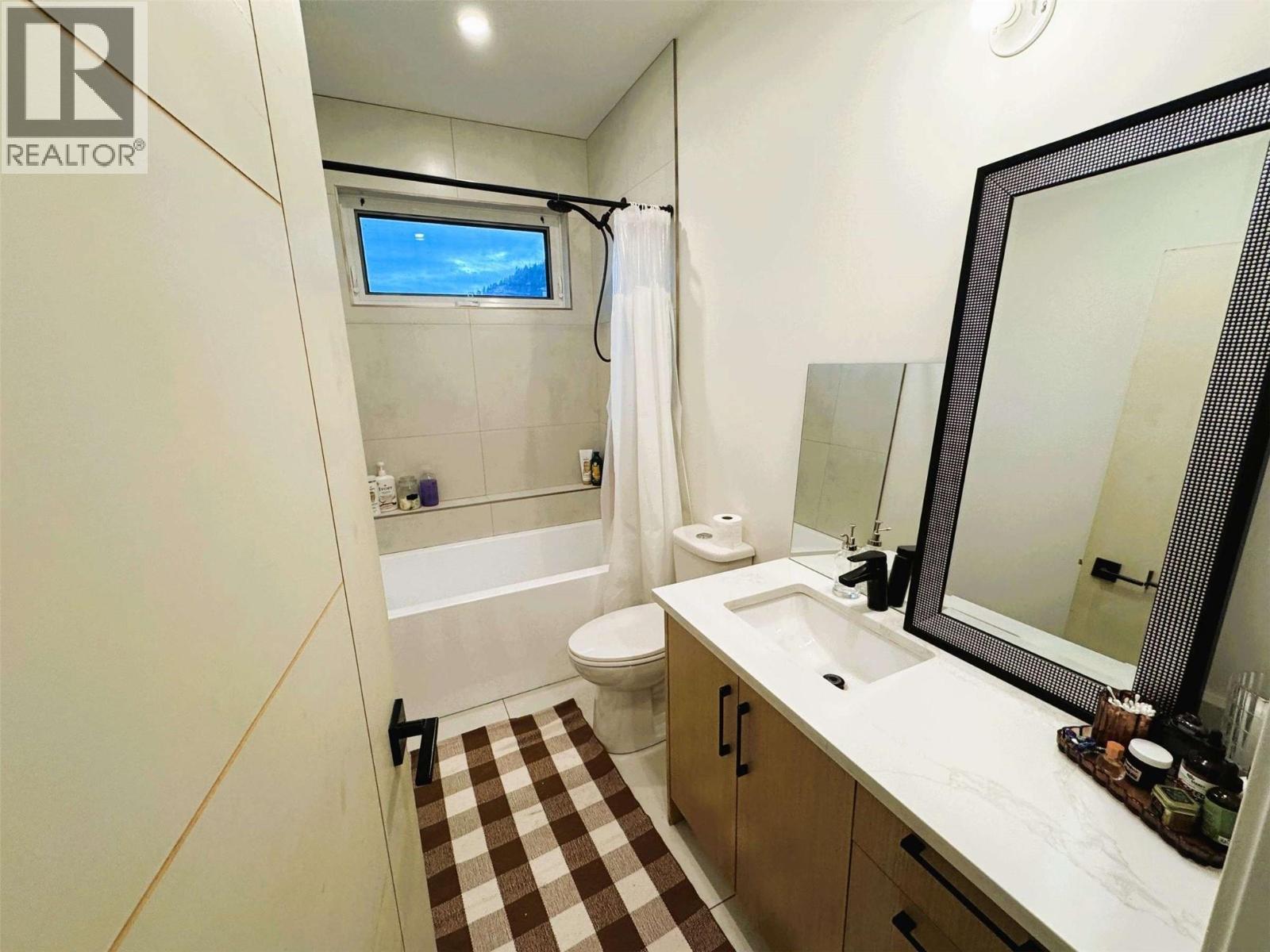 8077 Donaldson Drive - 51