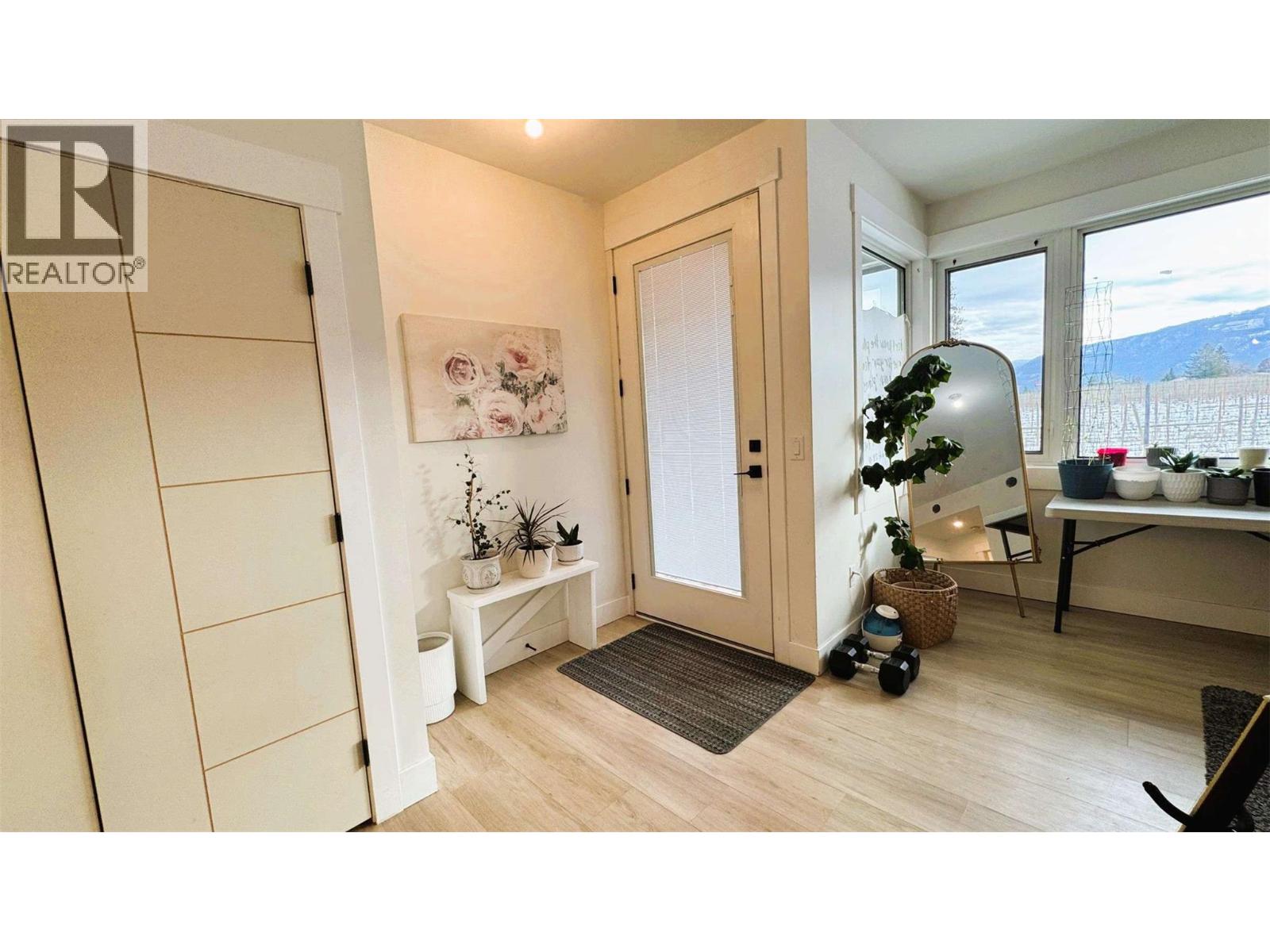 8077 DONALDSON DRIVE - 44