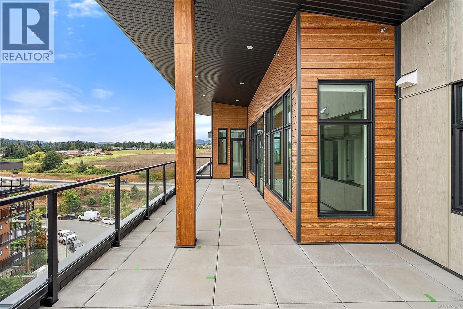 208 2520 Hackett Crescent, Central Saanich