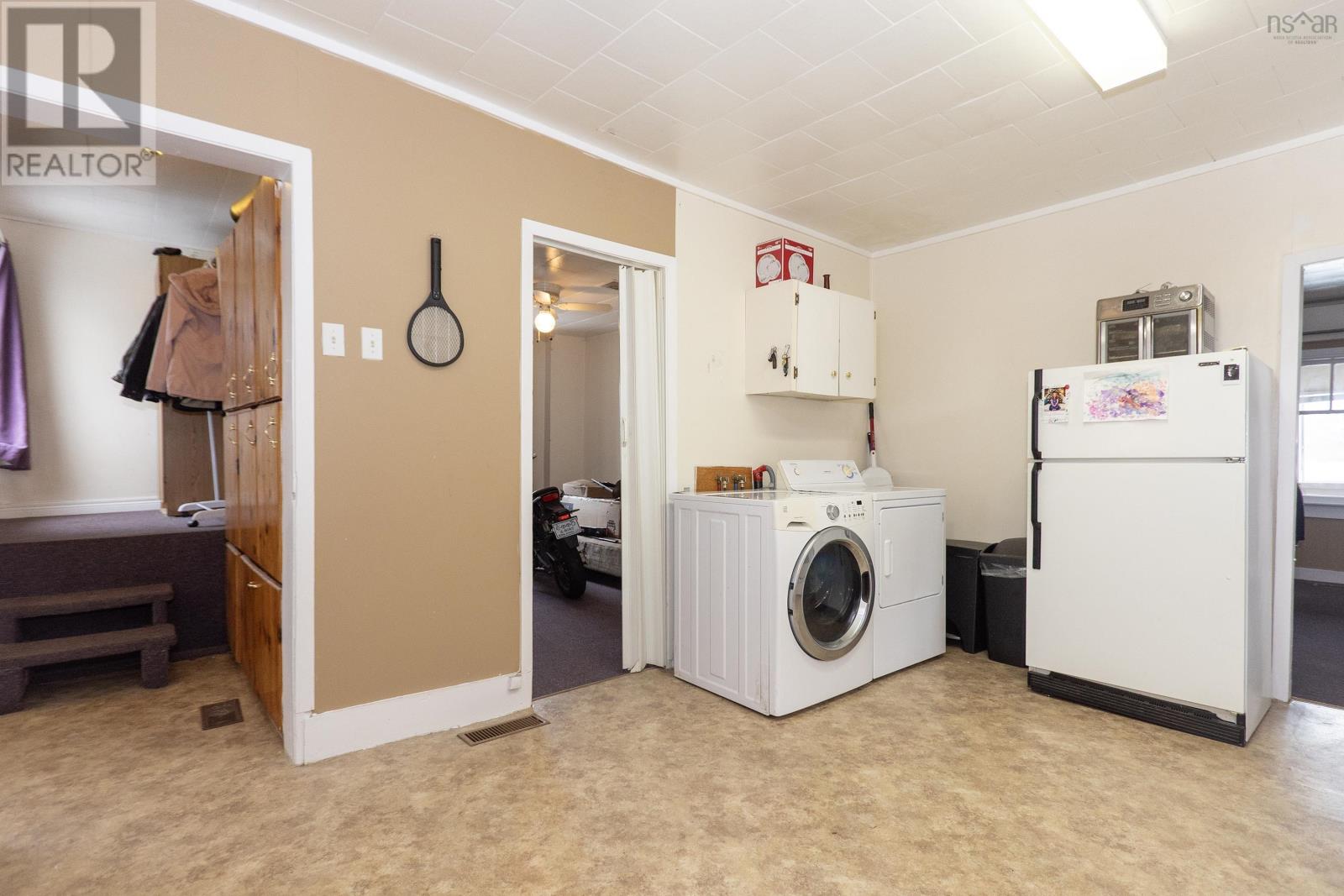 Property 12 of 39 of 55 Croft Street