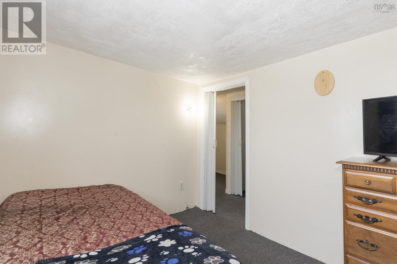 Property 33 of 39 of 55 Croft Street