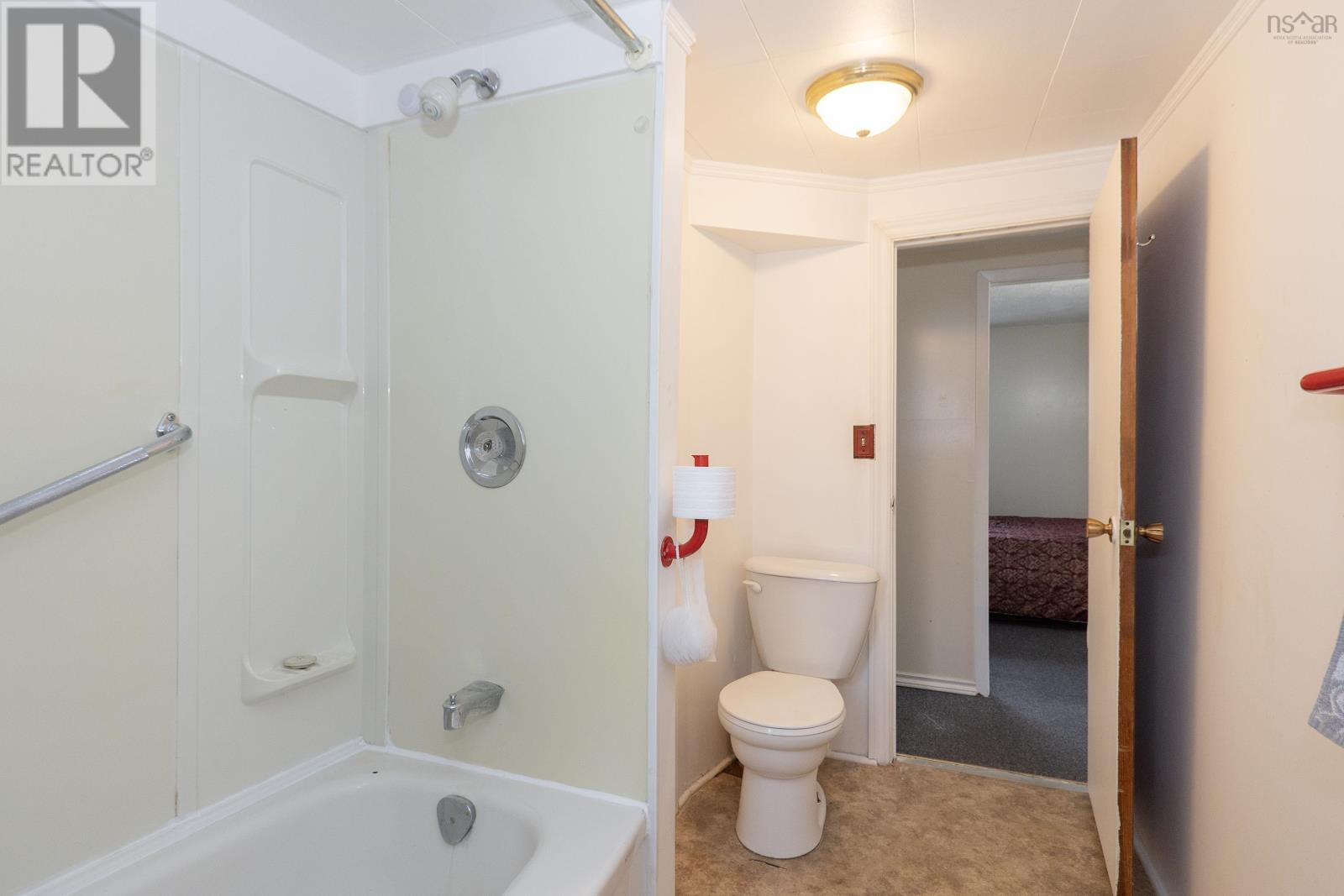 Property 35 of 39 of 55 Croft Street