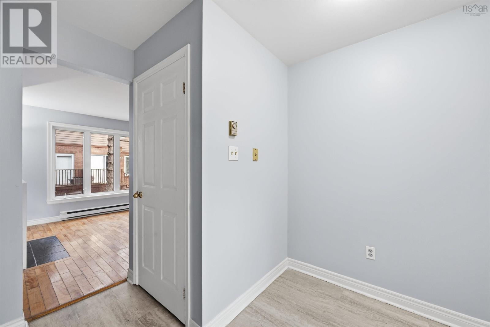 Property 17 of 40 of 46 Attenborough Court