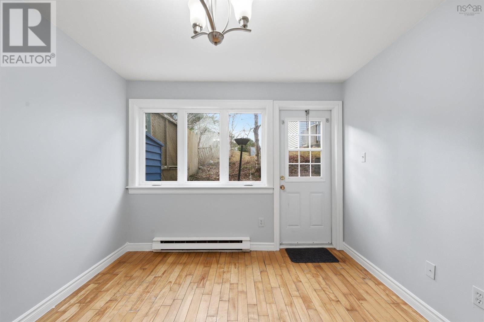 Property 12 of 40 of 46 Attenborough Court