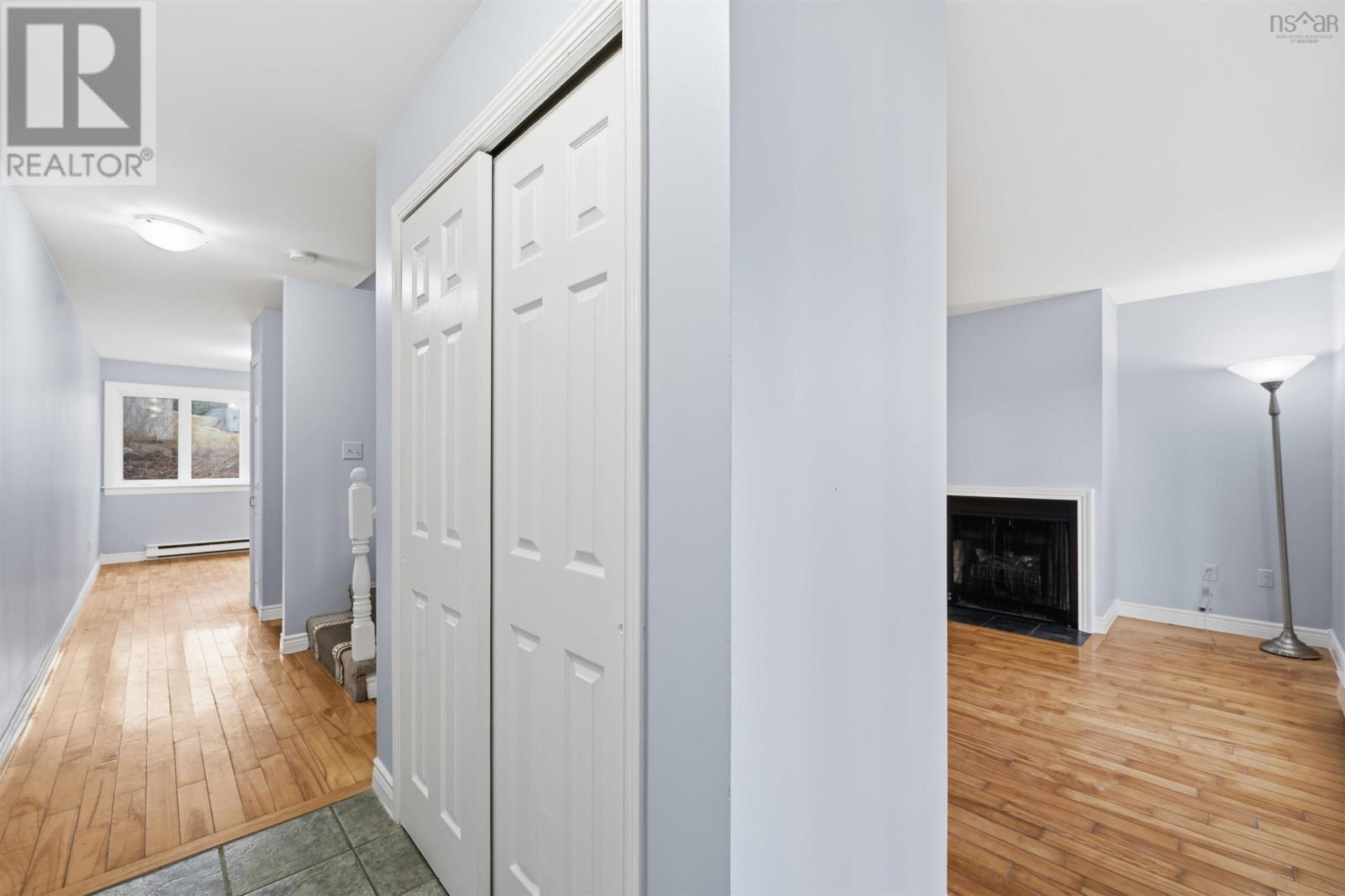 Property 4 of 40 of 46 Attenborough Court