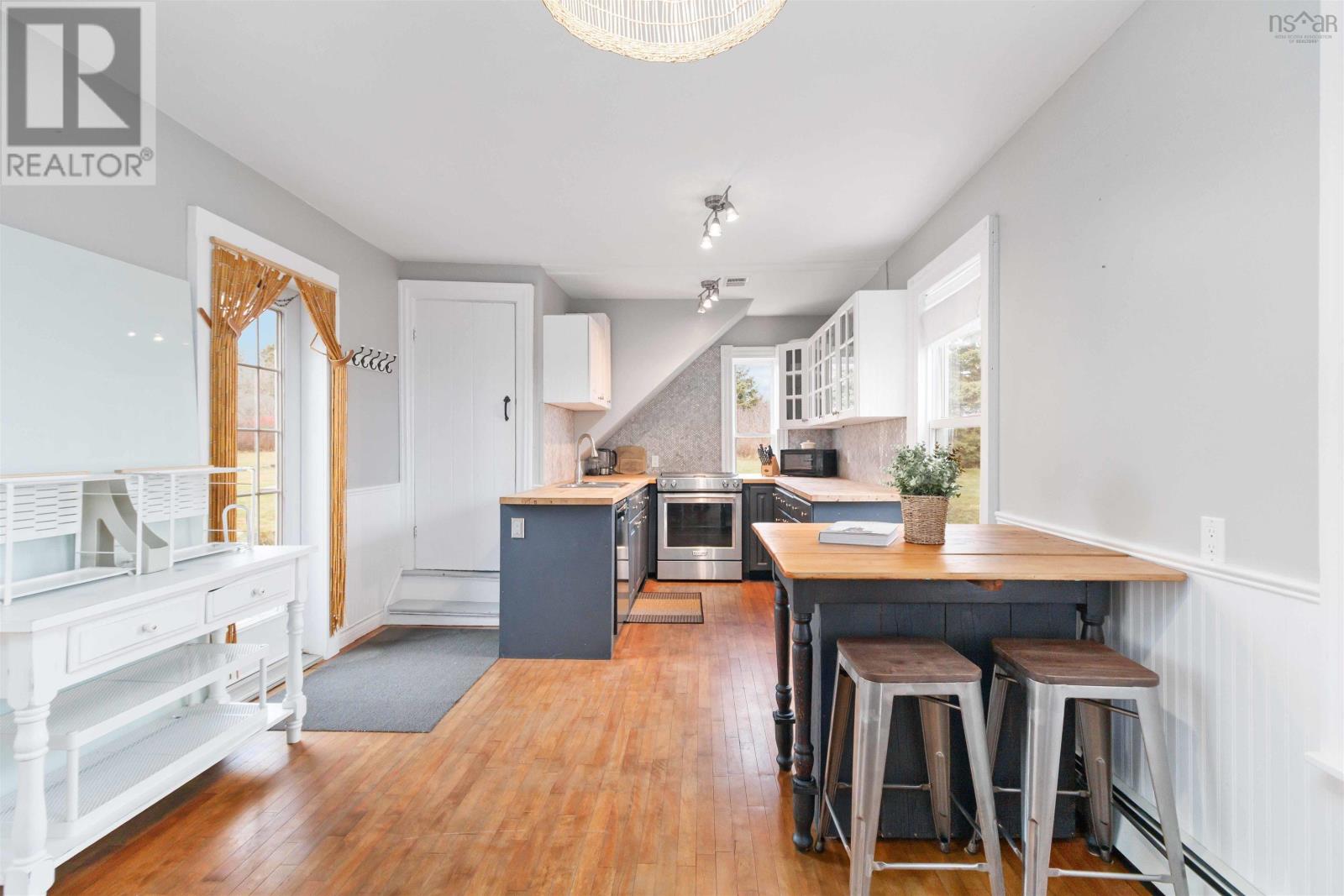 Property 6 of 50 of 34 Lighthouse Road