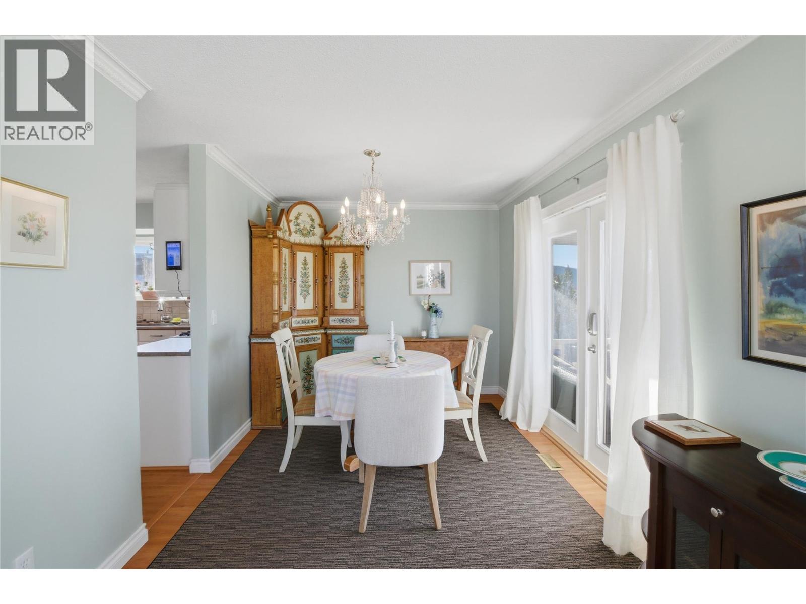 7 GARNET Avenue, Logan Lake