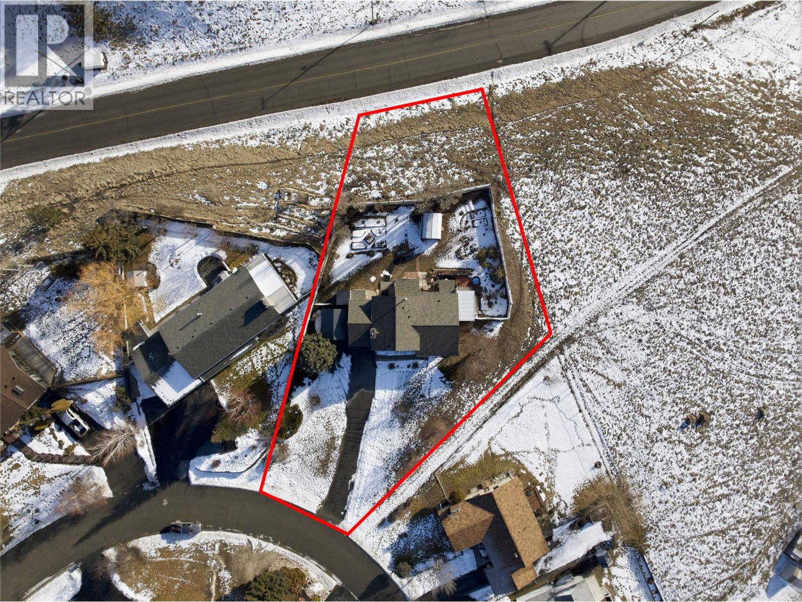 7 GARNET Avenue, Logan Lake