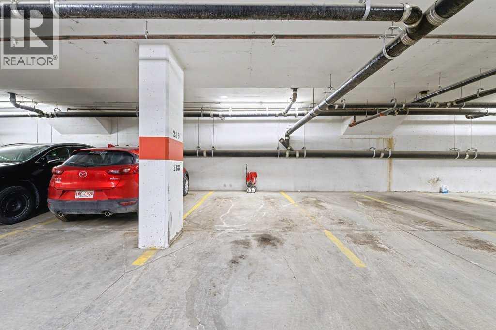 Single Family House for Sale in   Varsity Estates Circle NW Varsity Calgary 