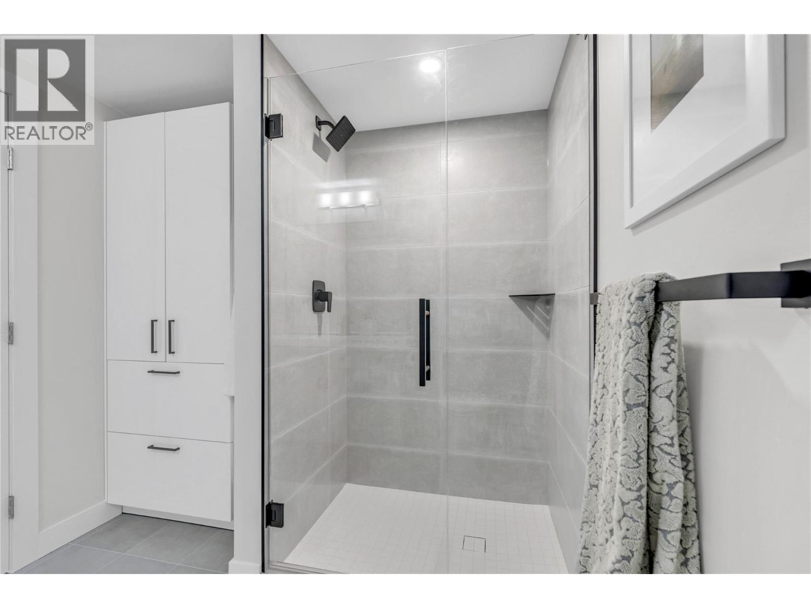  3904 Dryden Road, Peachland