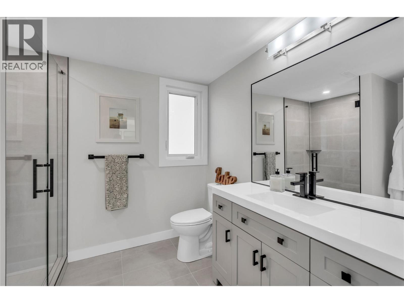  3904 Dryden Road, Peachland