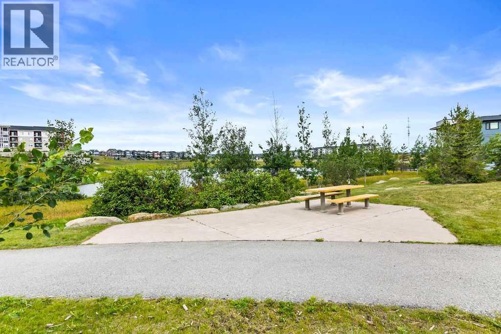 Single Family House for Sale in   Sherwood Square NW Sherwood Calgary 