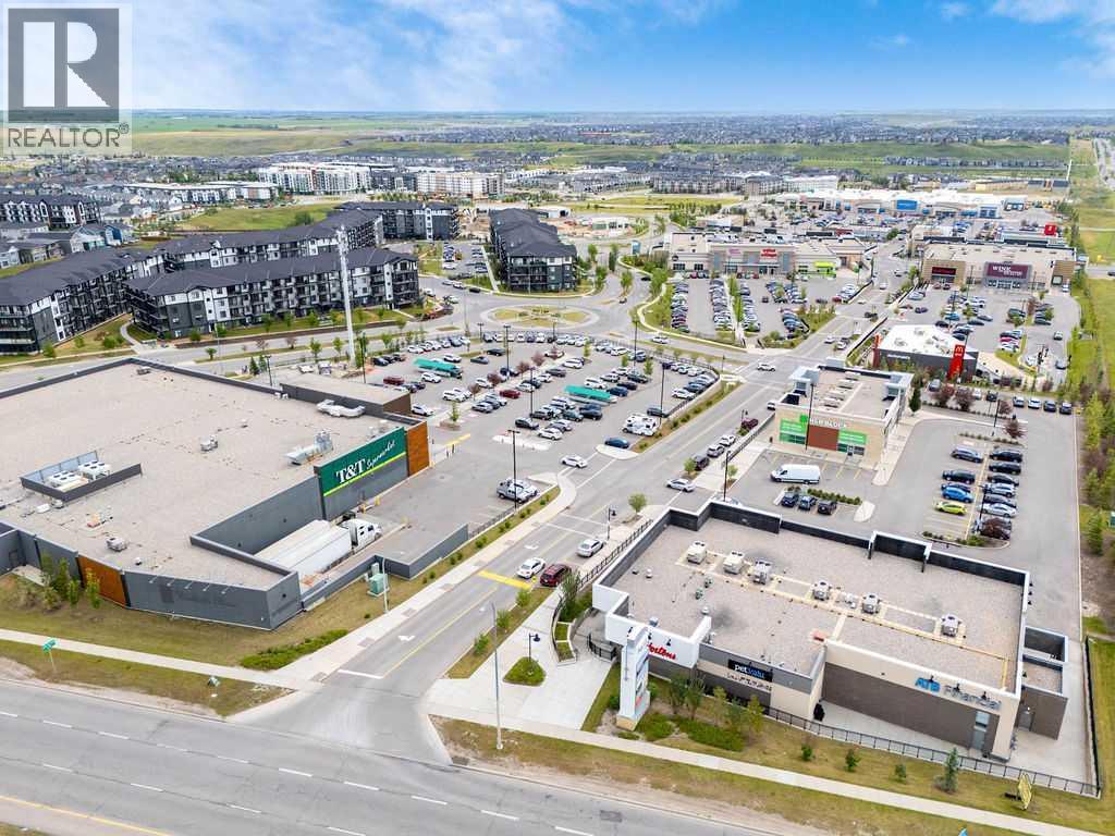 Single Family House for Sale in   Sherwood Square NW Sherwood Calgary 