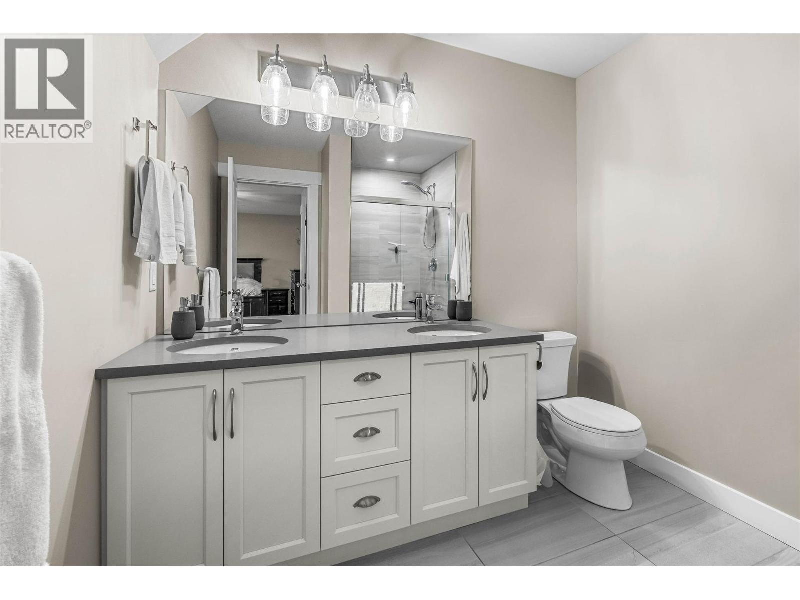 2514 Spring Bank Avenue Unit# 211, Merritt