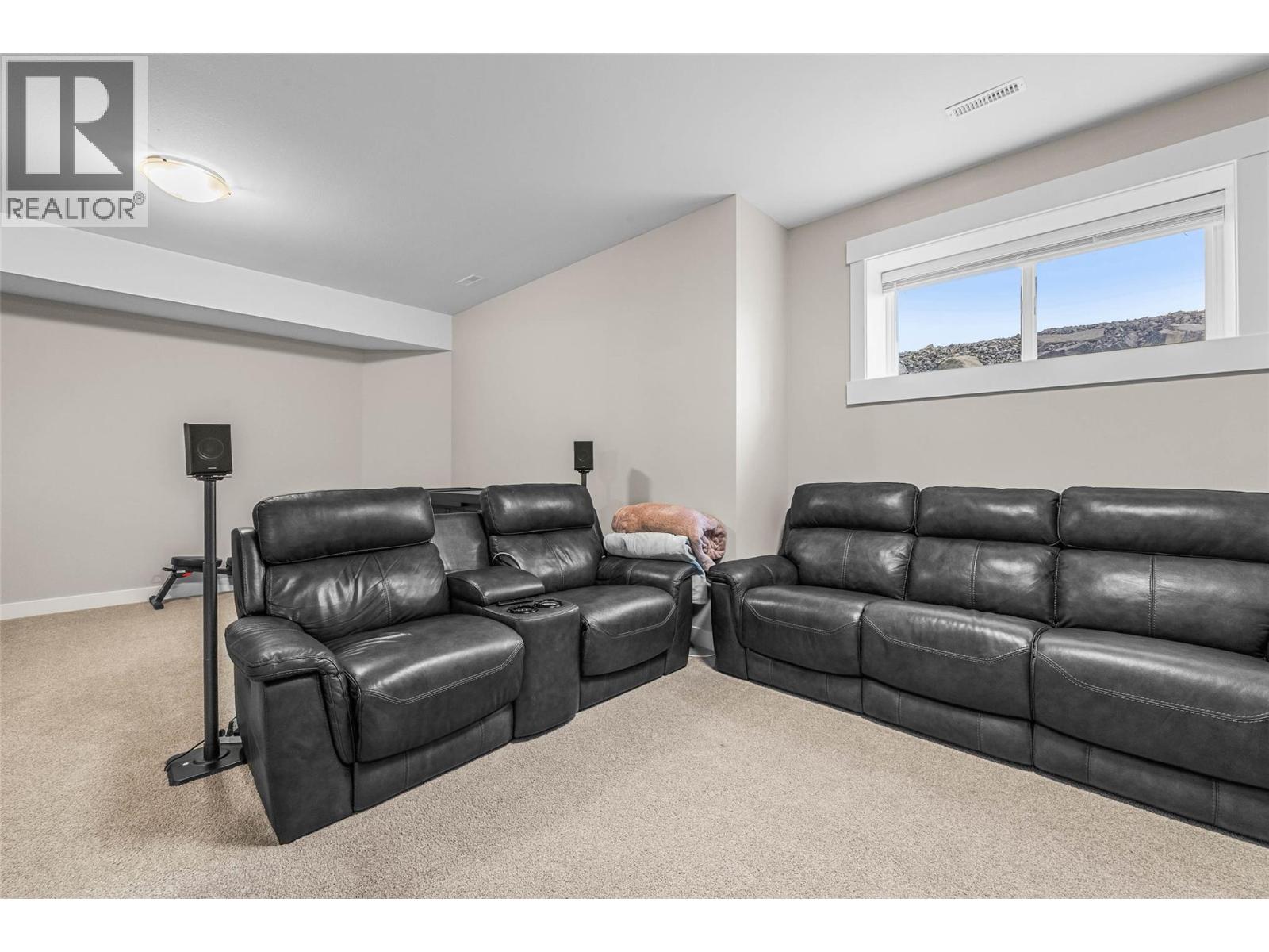 2514 Spring Bank Avenue Unit# 211, Merritt