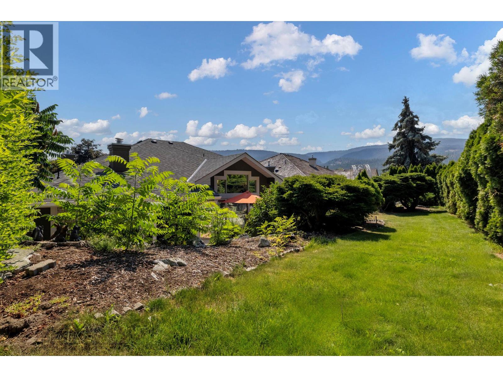  3945 Gallaghers Circle, Kelowna