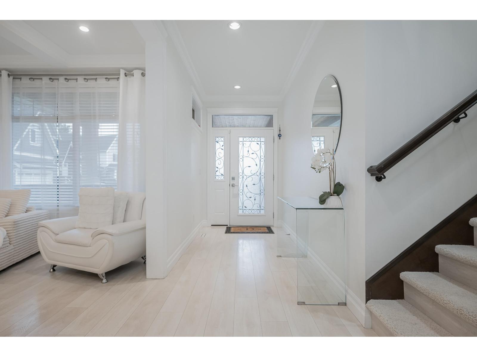 17447 0A Avenue - photo 2