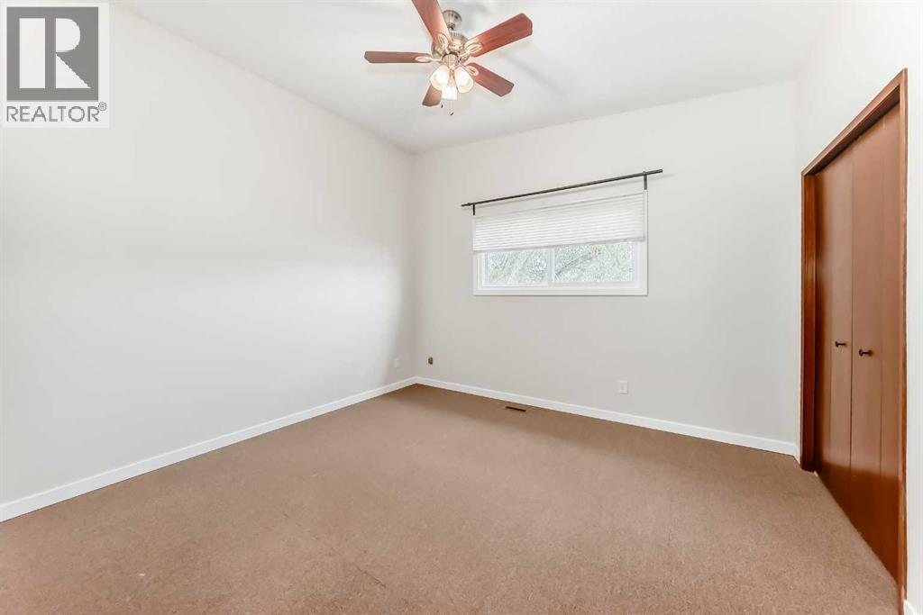 Single Family House 4 Level for Sale in   Street NW Dalhousie Calgary 