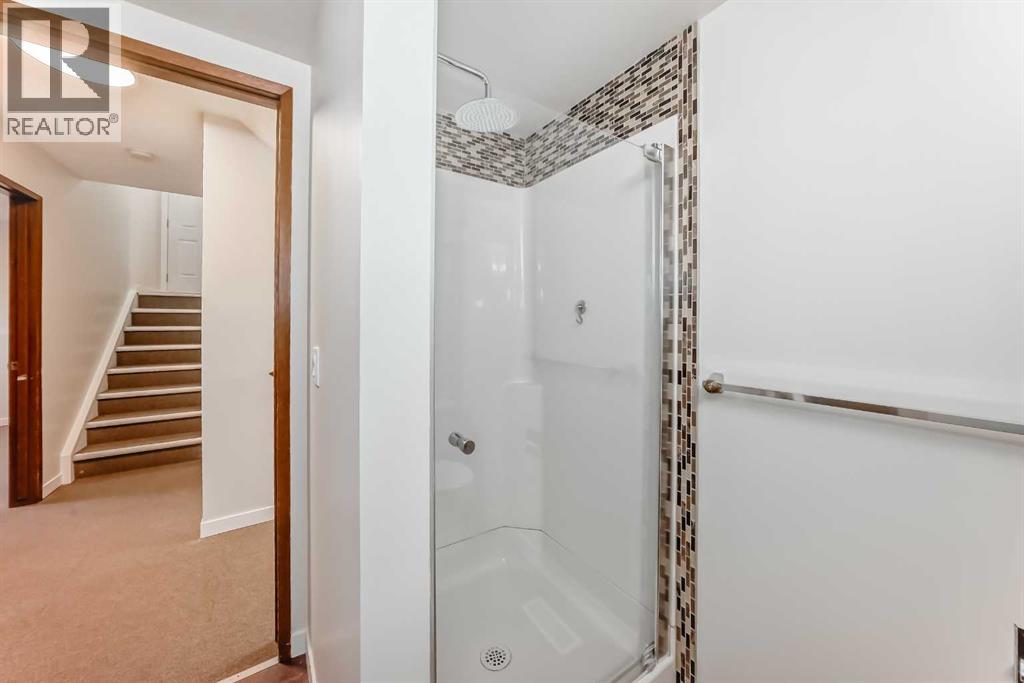 Single Family House 4 Level for Sale in   Street NW Dalhousie Calgary 