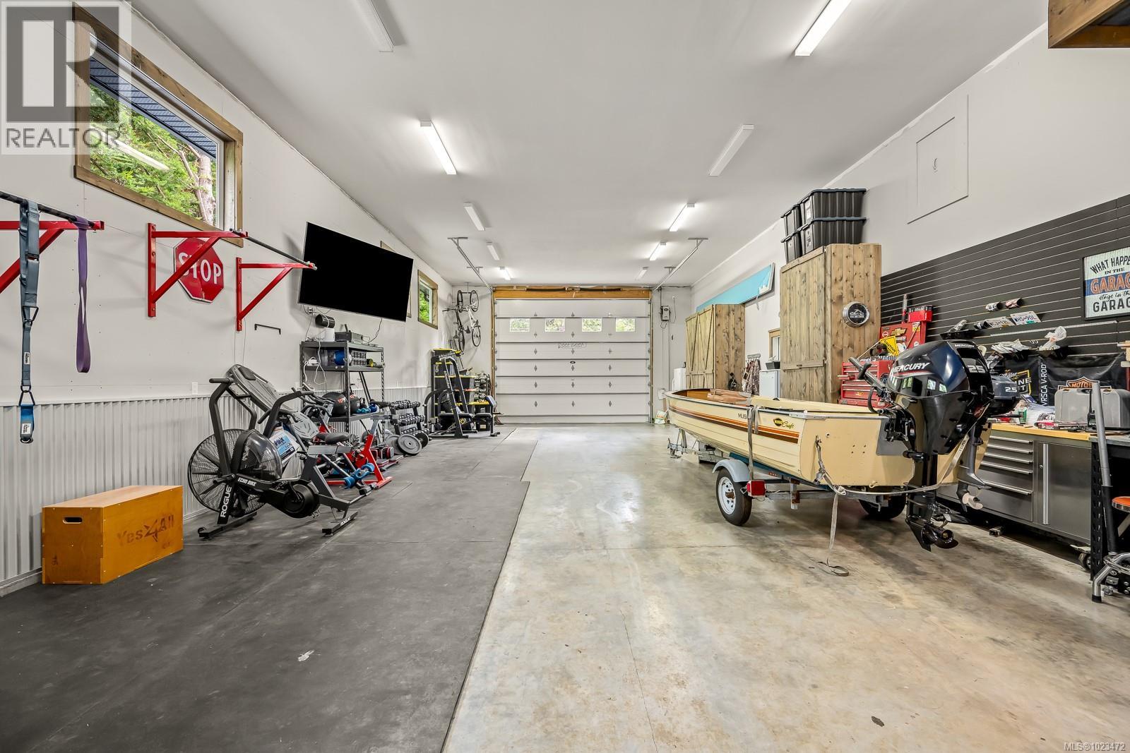 8899 HENDERSON Ave, Black Creek