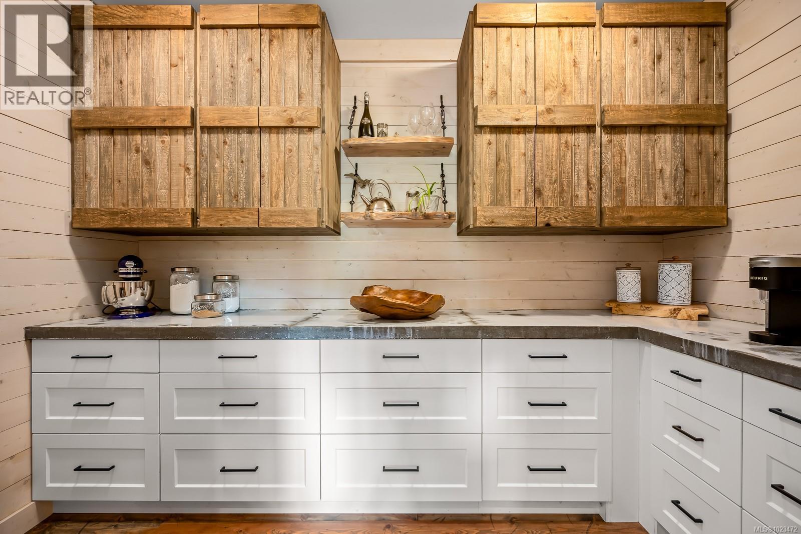 8899 HENDERSON Ave, Black Creek