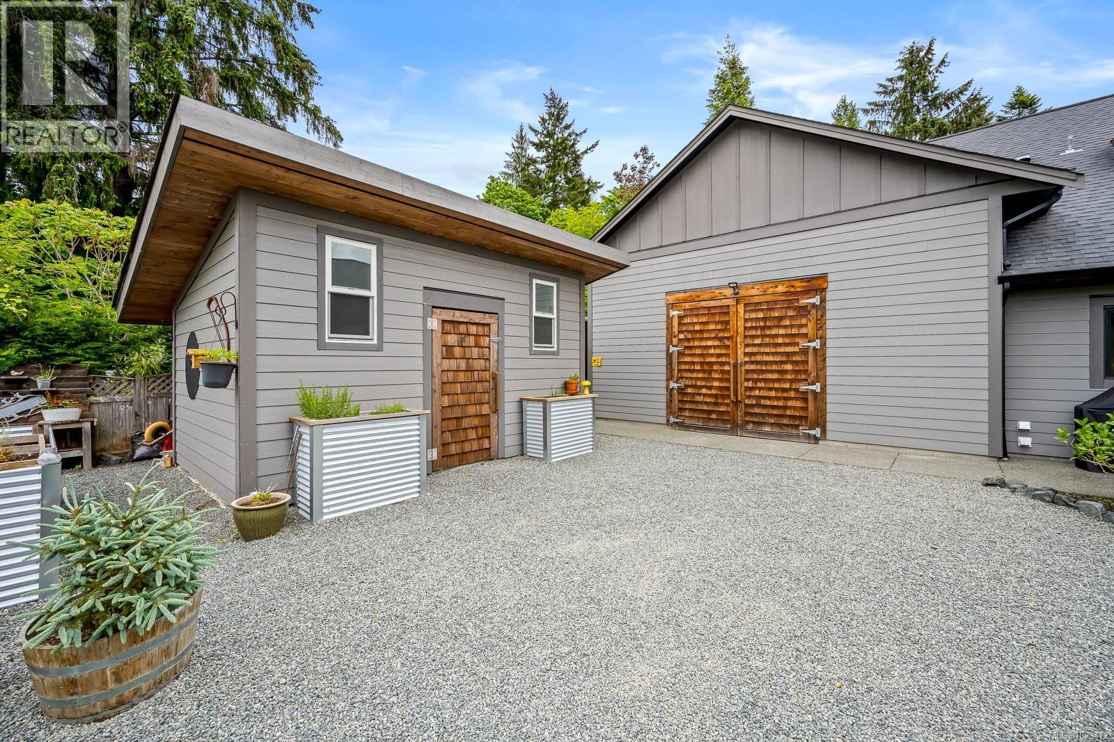 8899 HENDERSON Ave, Black Creek