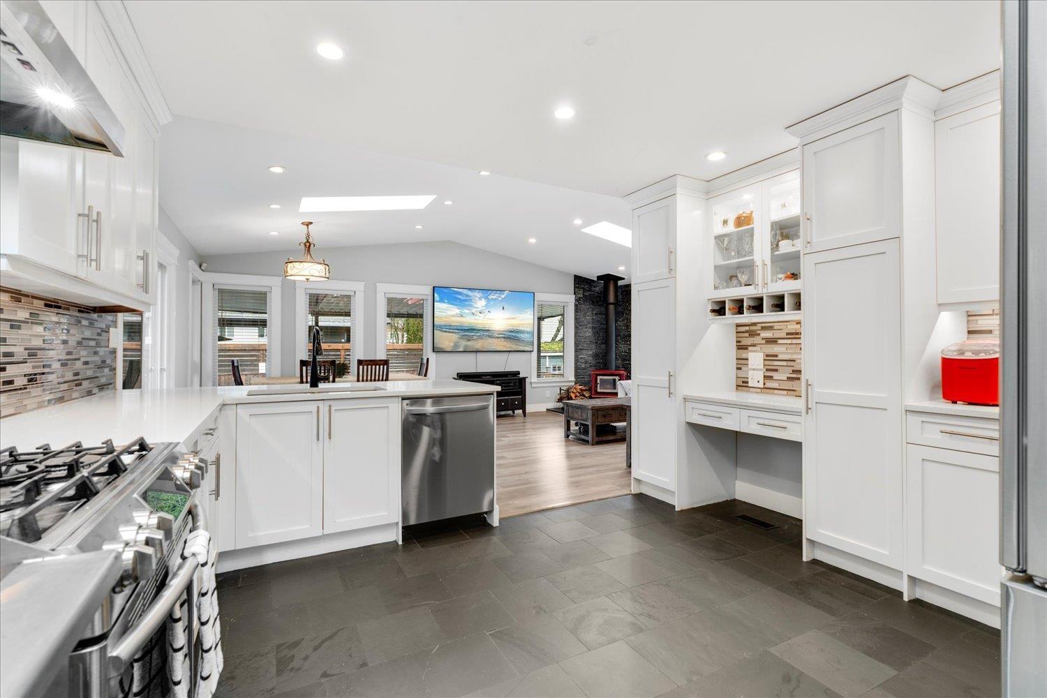 11409 75A Avenue, Delta