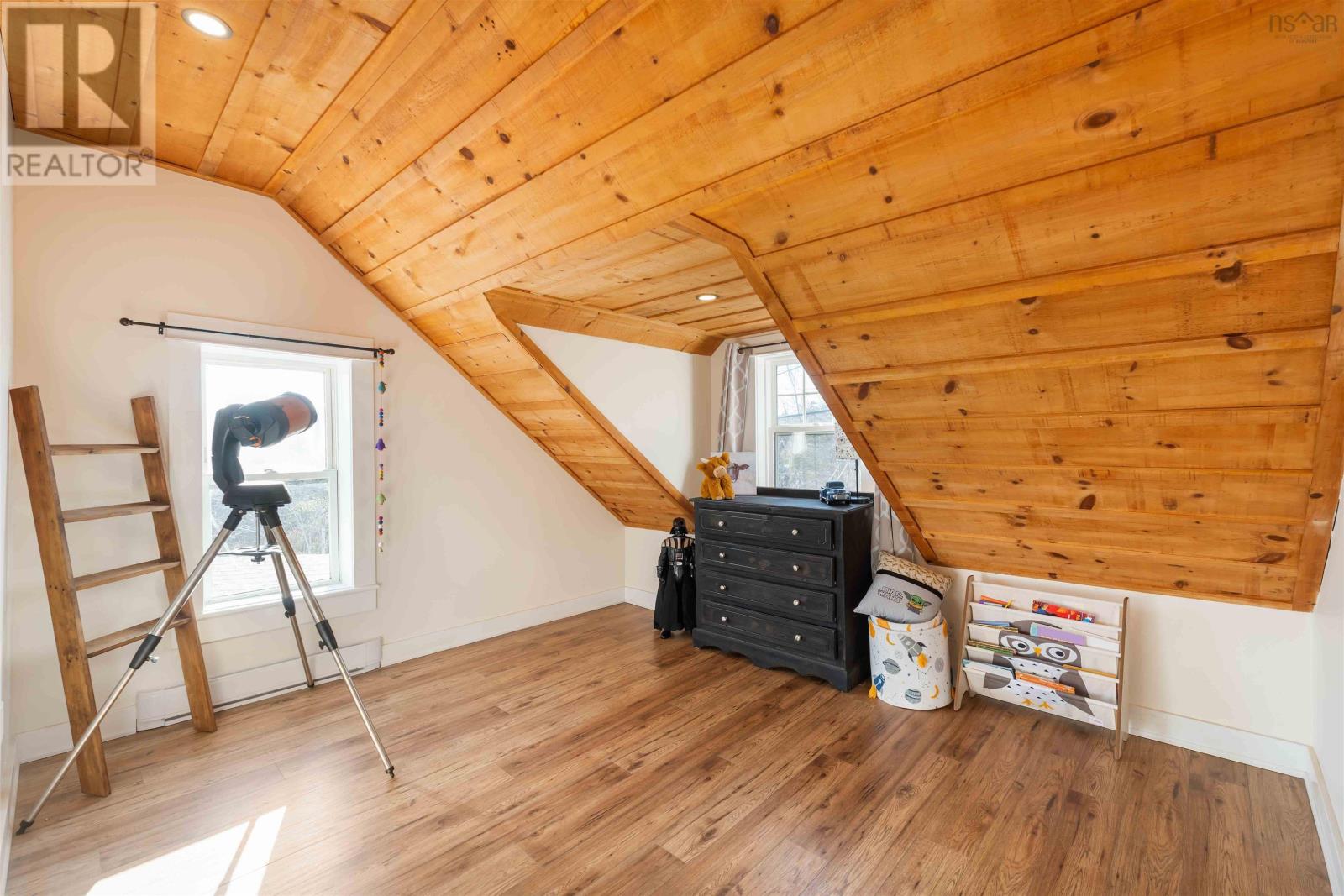 Property 34 of 48 of 1028 Culloden Road