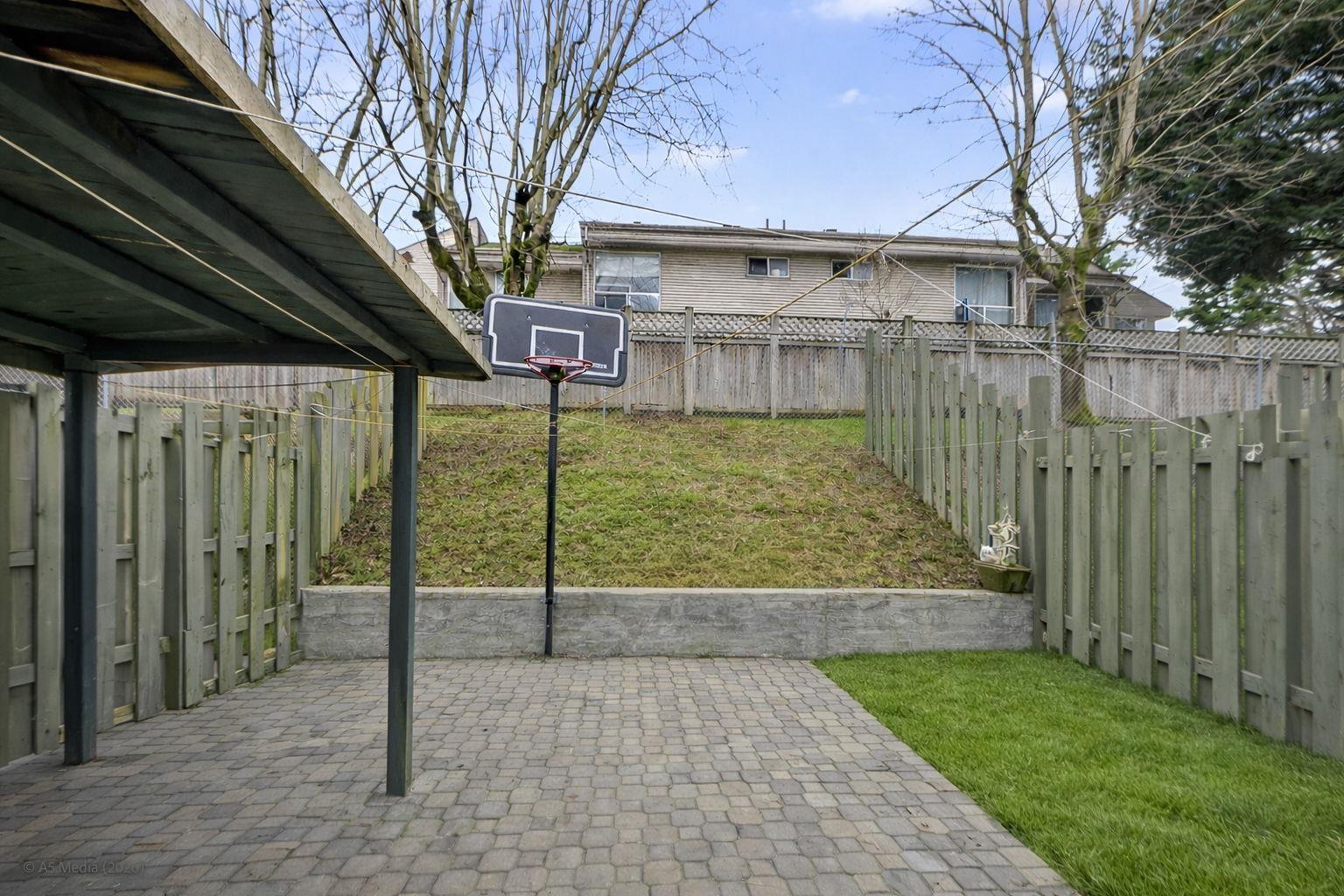 91 3030 TRETHEWAY STREET, Abbotsford