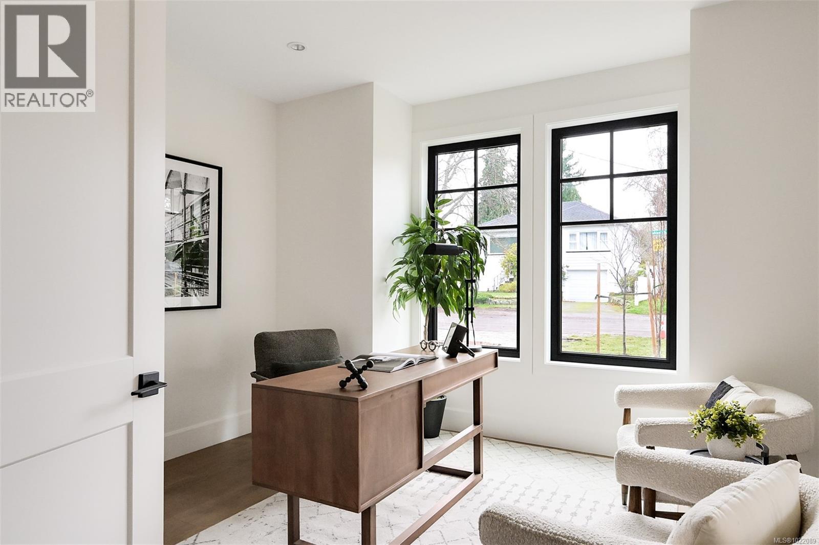 1039 Falkland Rd, Oak Bay