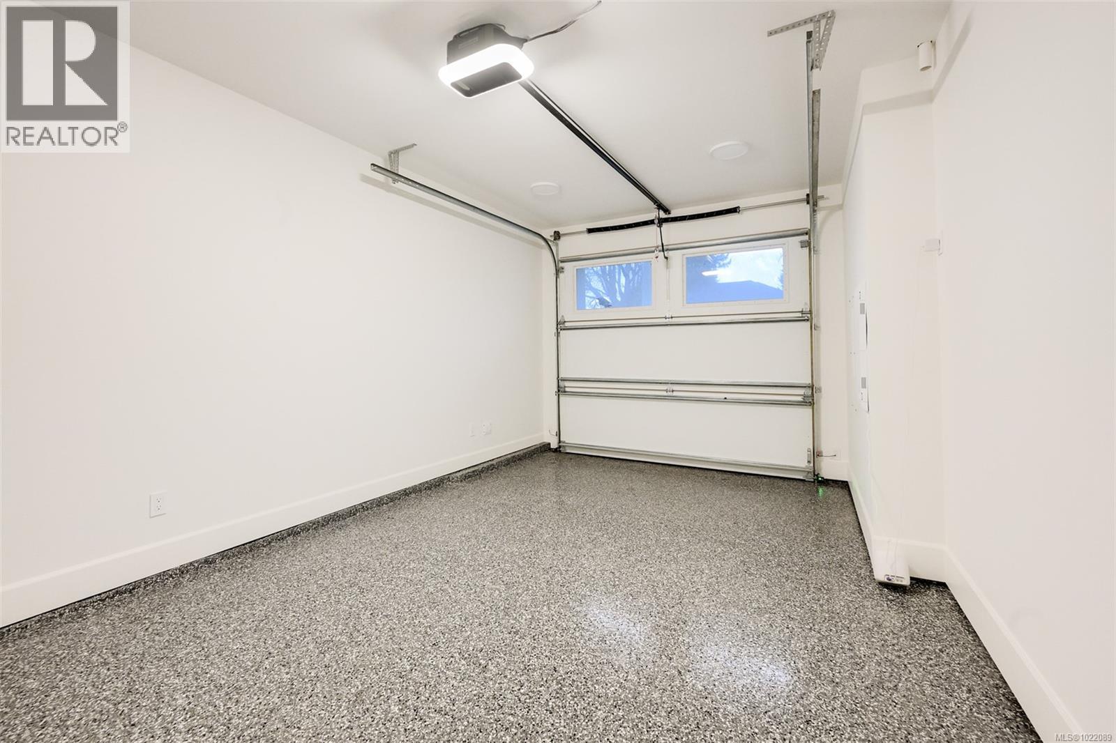 1039 Falkland Rd, Oak Bay