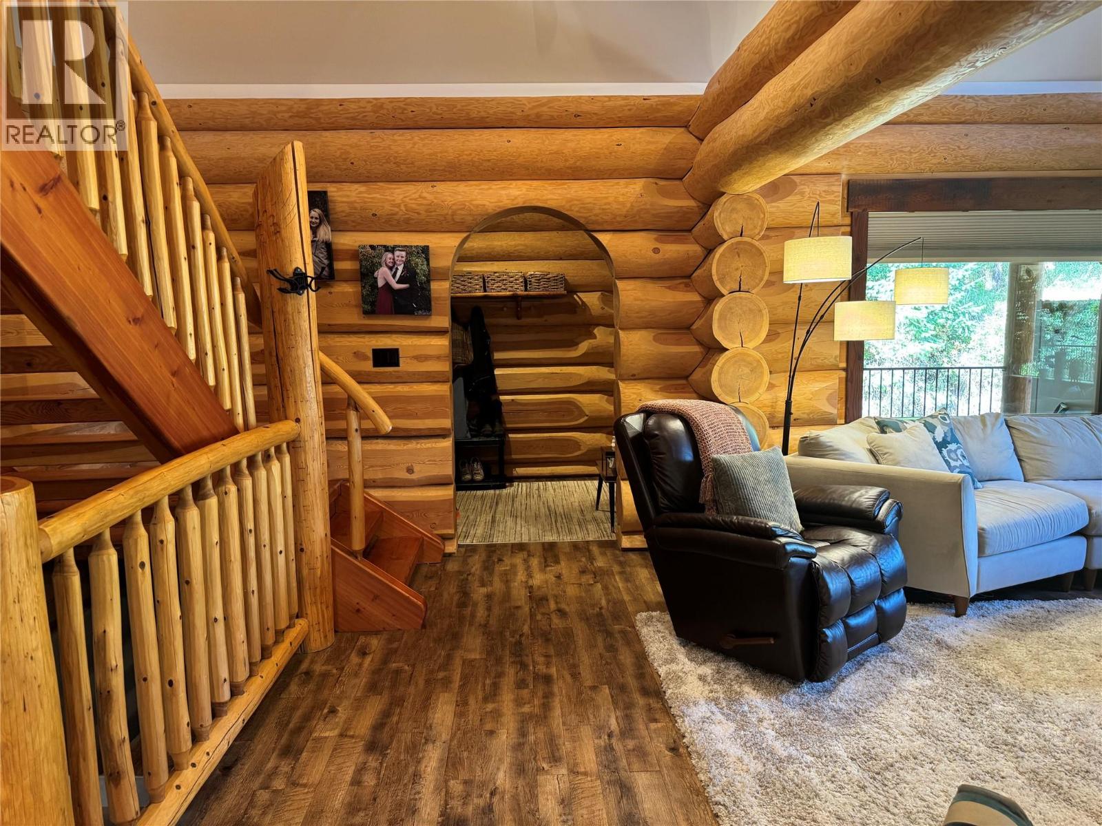  1474 Yankee Flats Road, Salmon Arm