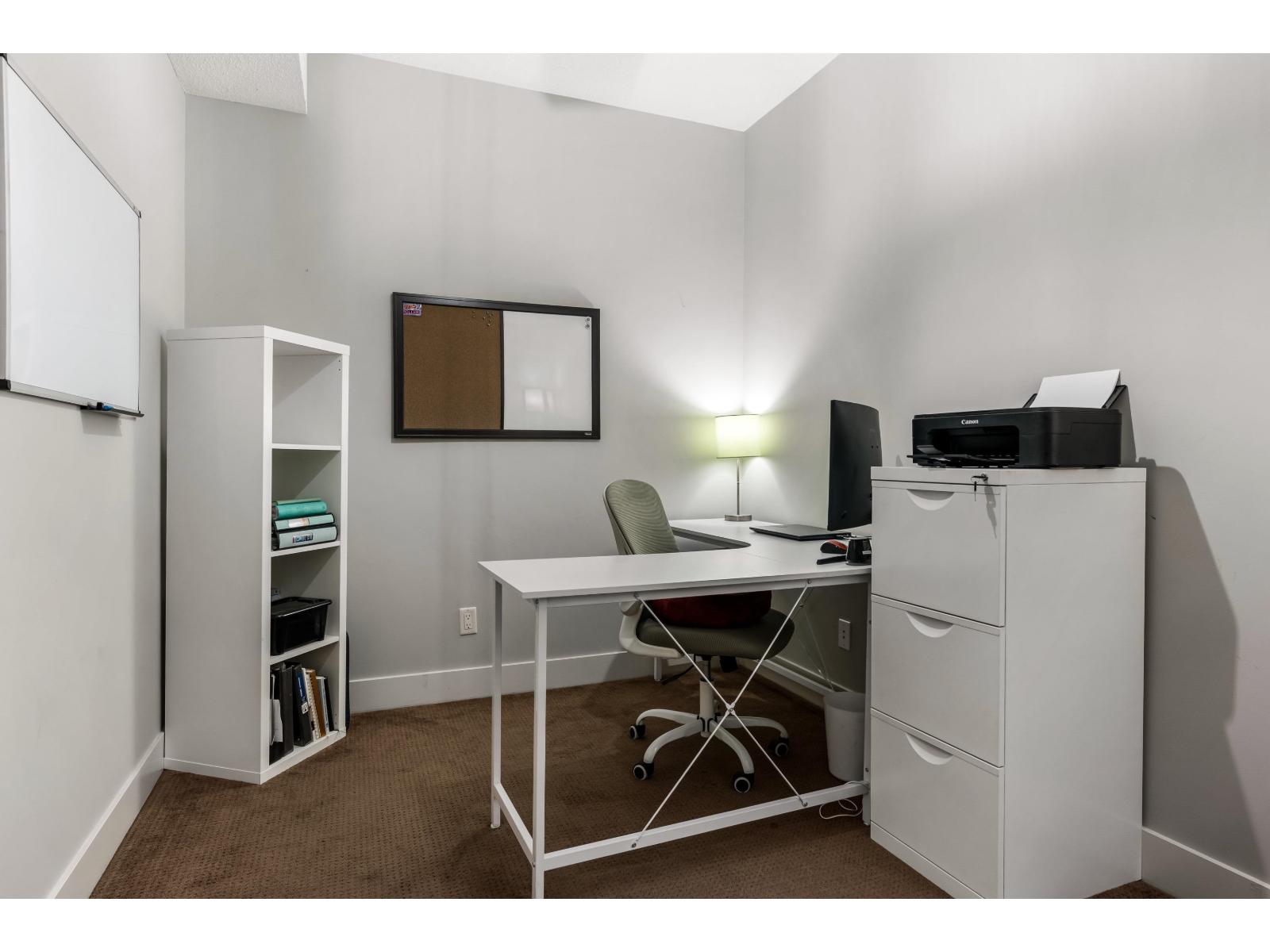 203 45615 BRETT AVENUE, Chilliwack Proper West, Chilliwack