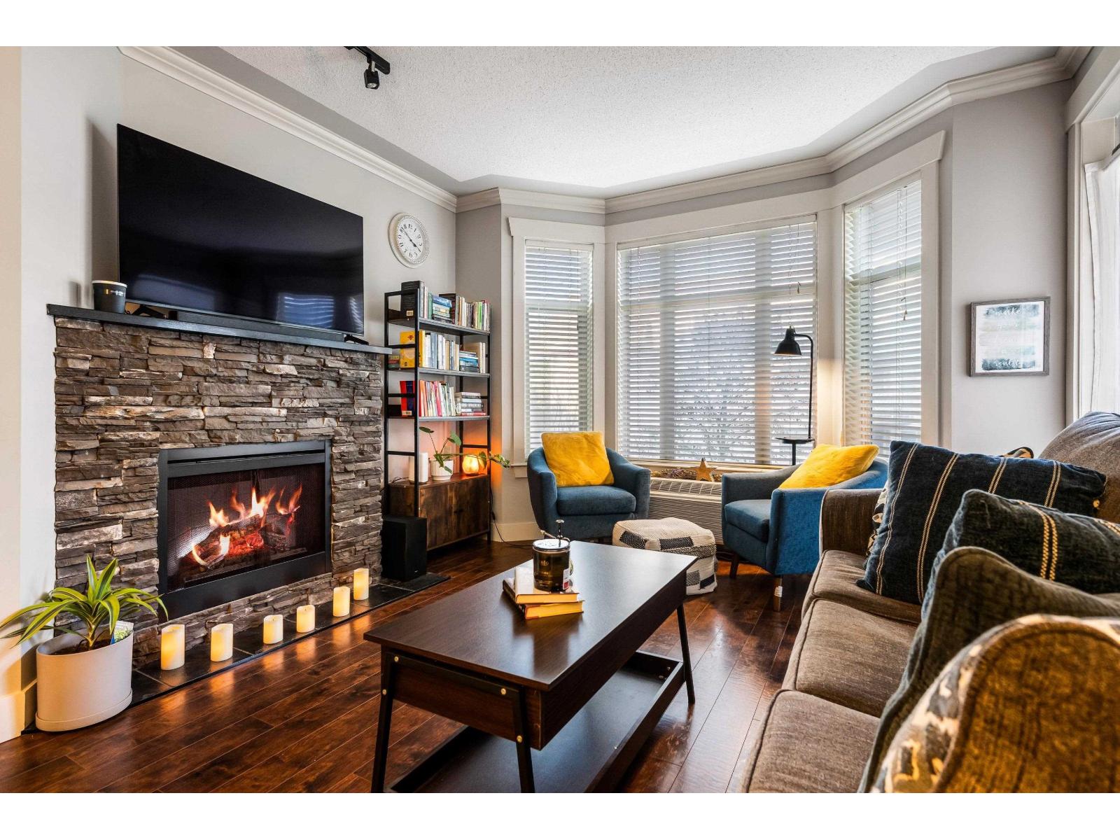 203 45615 BRETT AVENUE, Chilliwack Proper West, Chilliwack