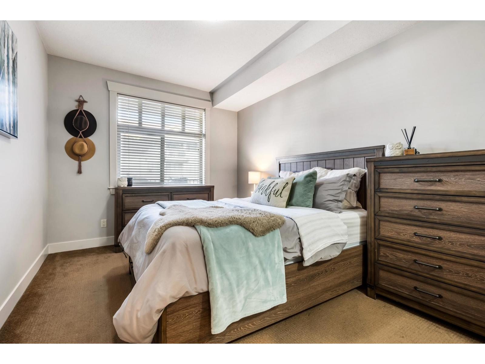 203 45615 BRETT AVENUE, Chilliwack Proper West, Chilliwack