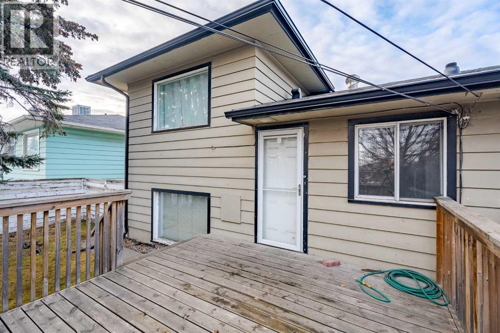 Single Family House 4 Level for Sale in  Capitol Hill Crescent NW Banff Trail Calgary 