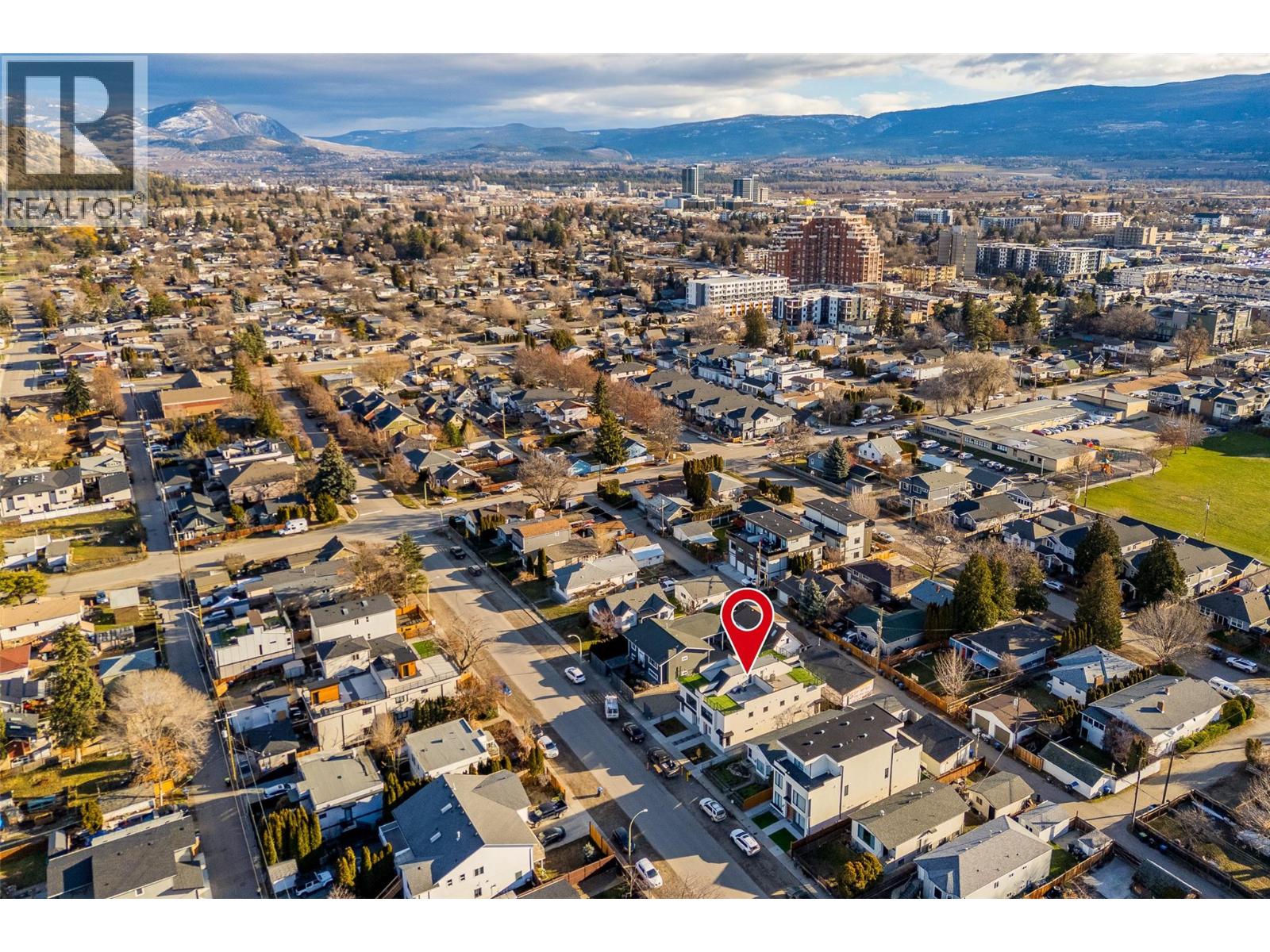 2 943 Fuller Avenue, Kelowna