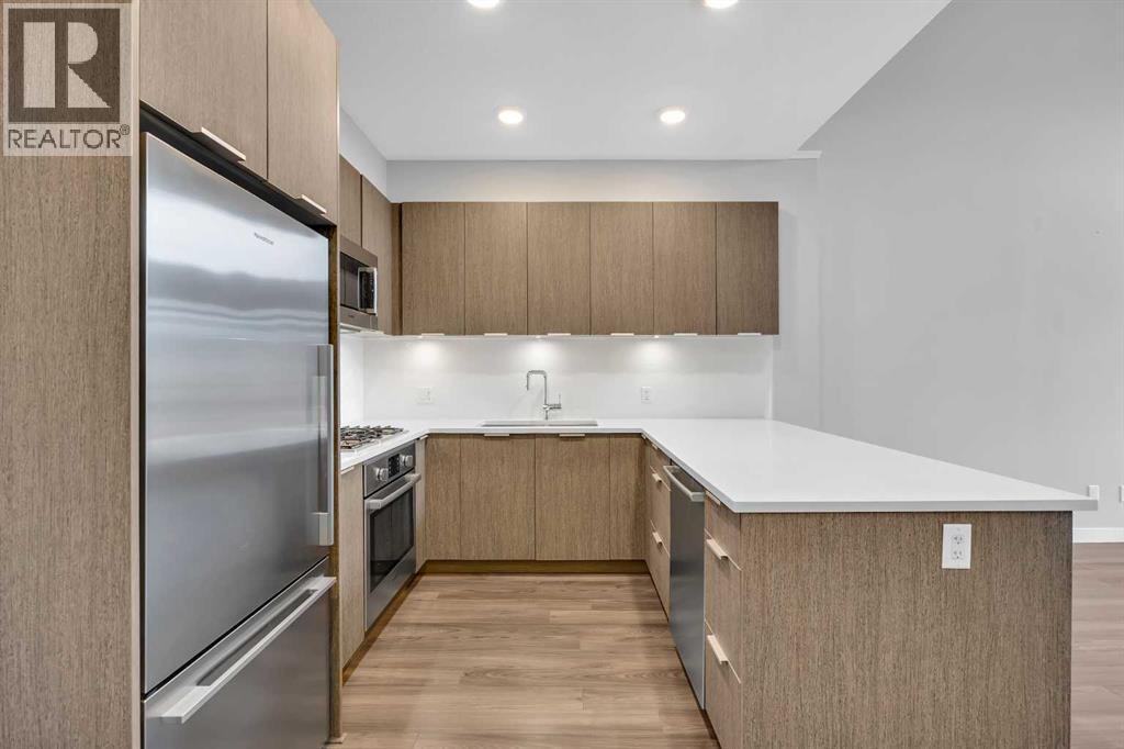 Single Family House for Sale in    Avenue NW Sunnyside Calgary 