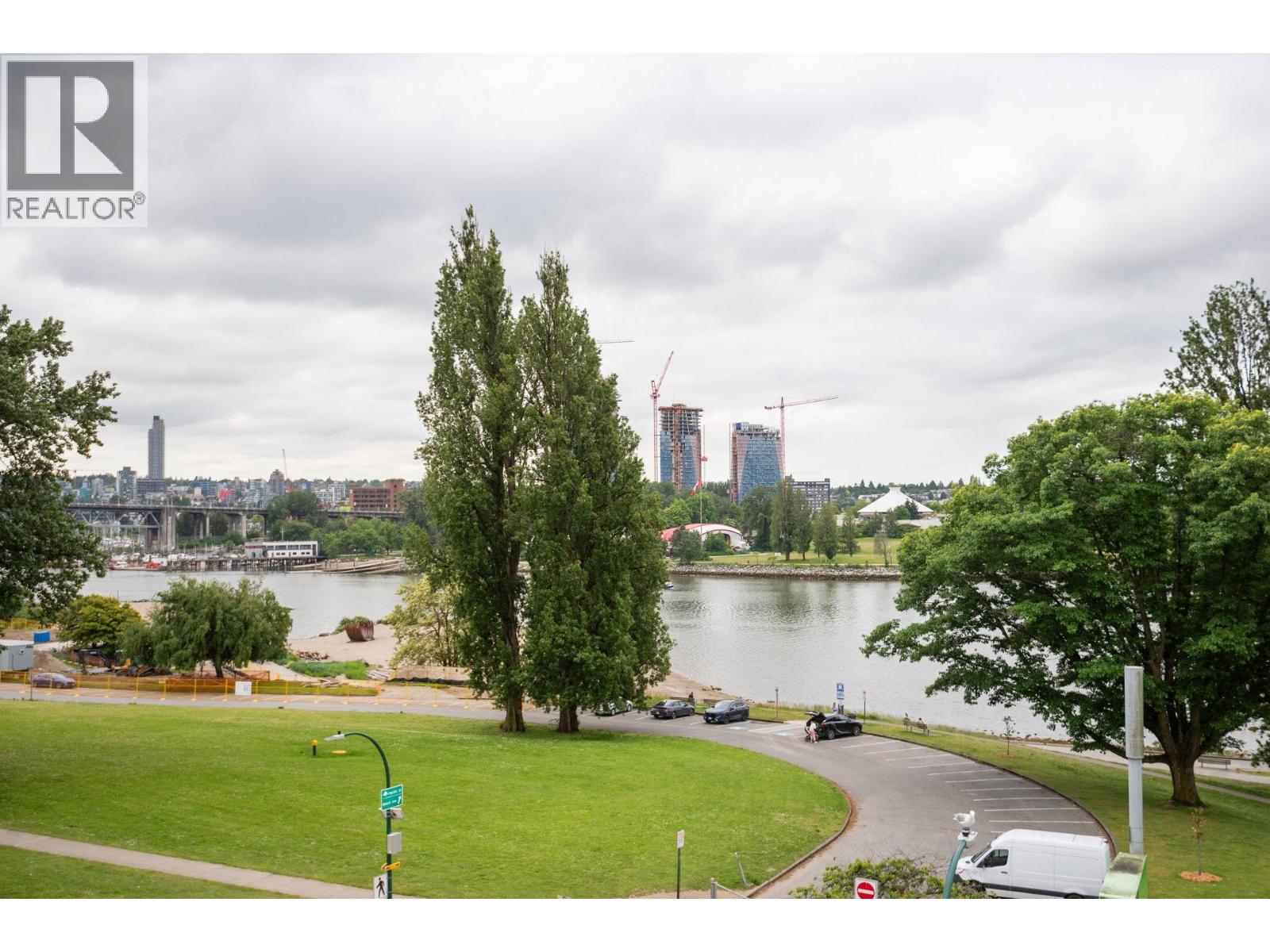 5A 1403 BEACH AVENUE, Vancouver