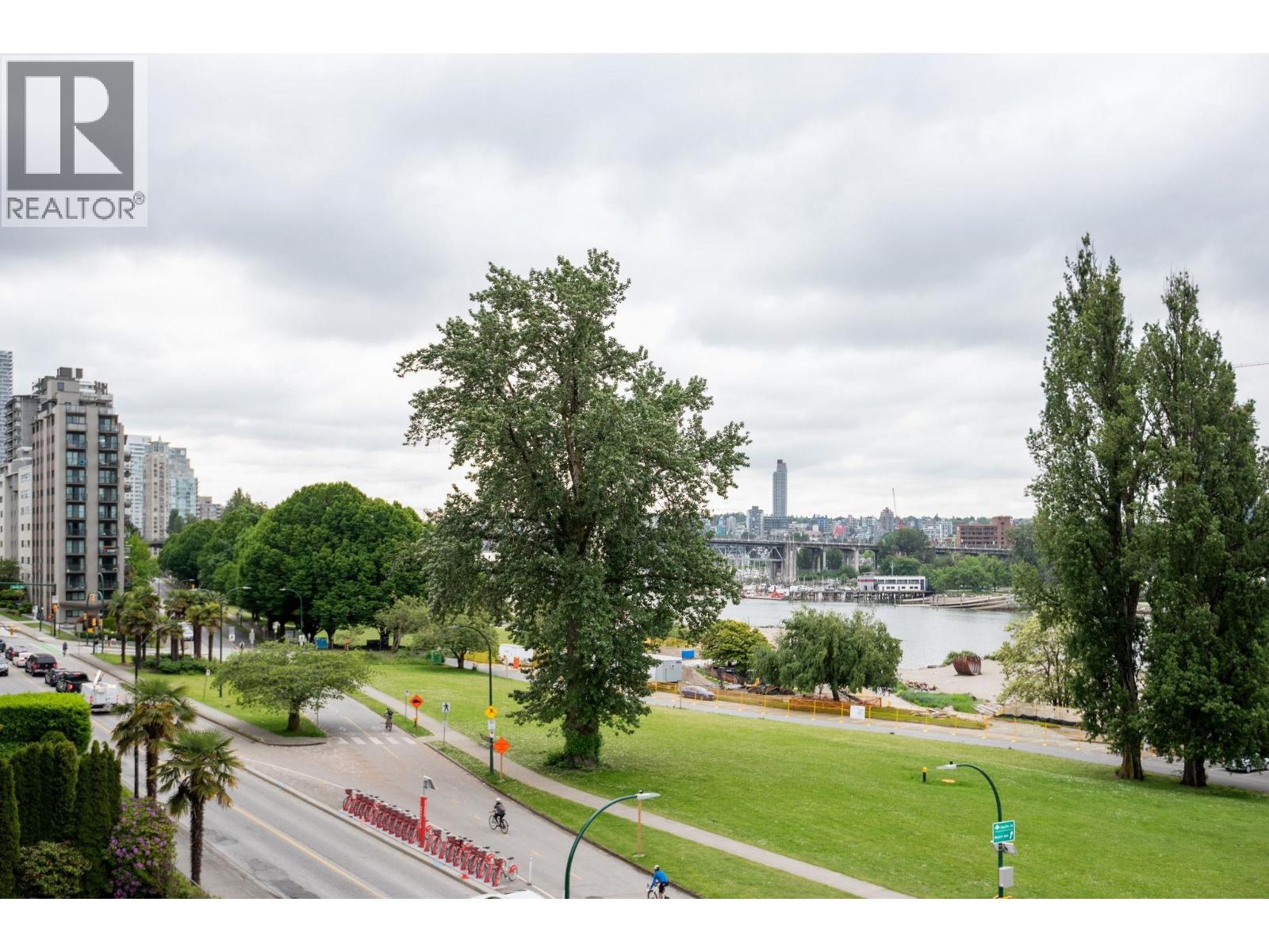 5A 1403 BEACH AVENUE, Vancouver