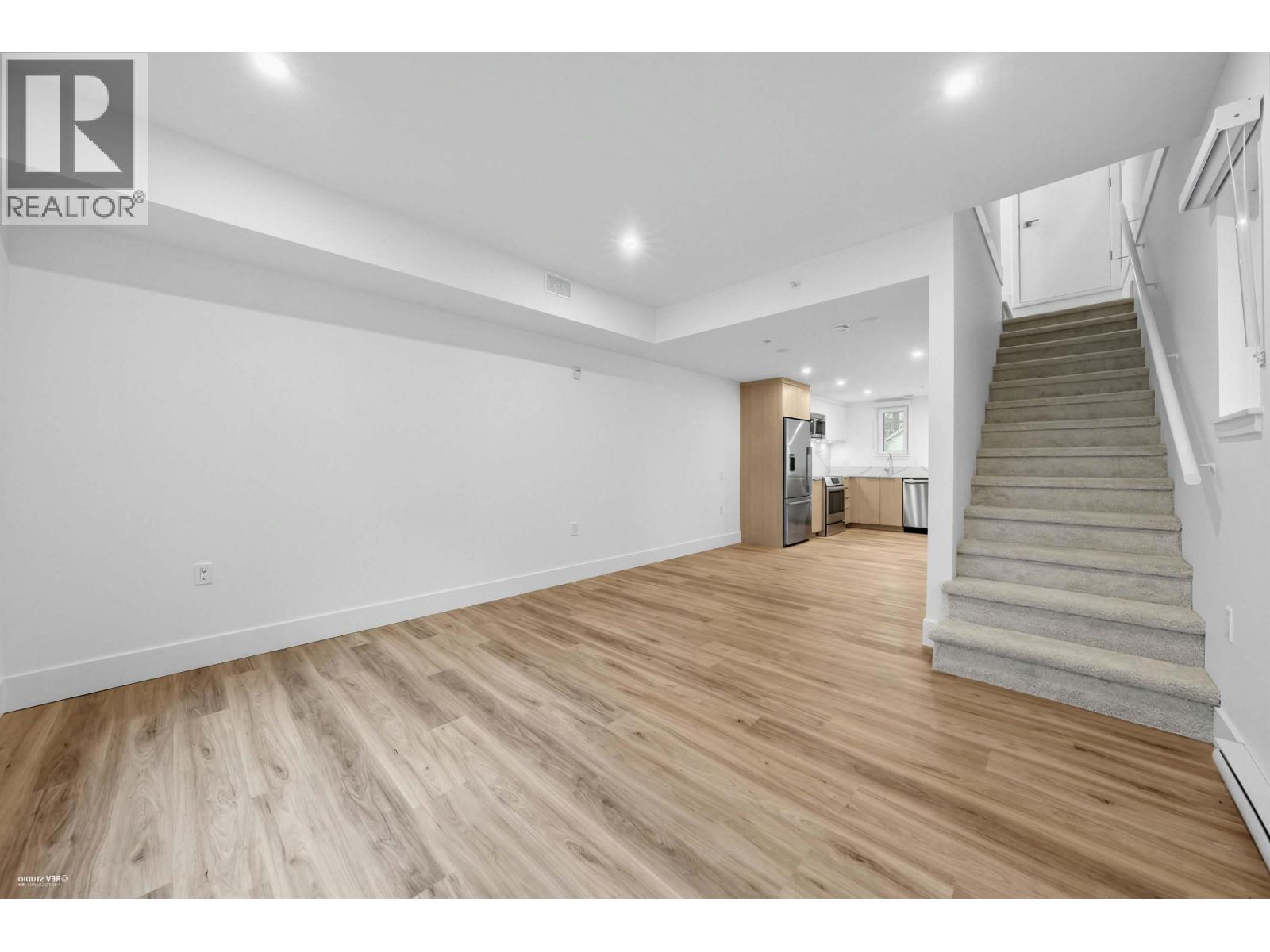 202 2075 E 1ST AVENUE, Vancouver