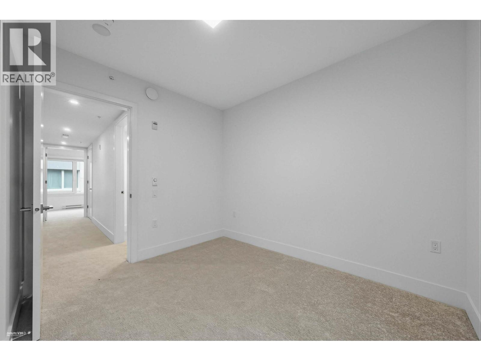 202 2075 E 1ST AVENUE, Vancouver