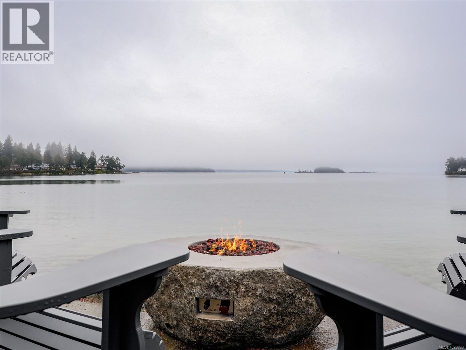  10303 Resthaven Drive, Sidney