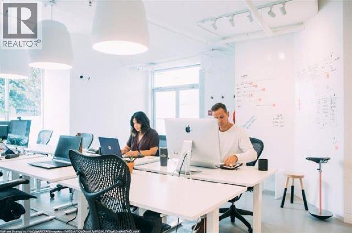 Office in Vancouver - Image 6