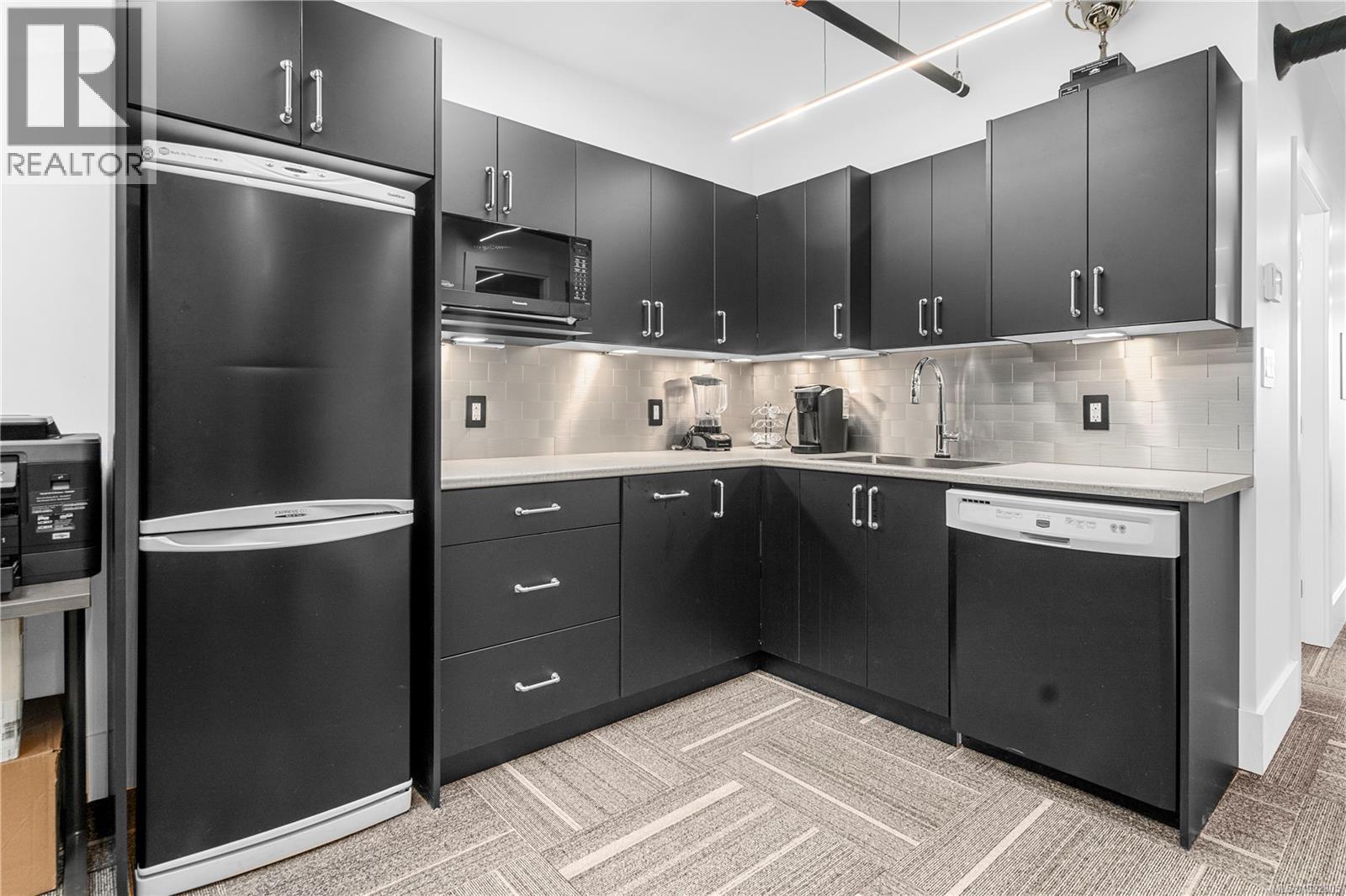 132 2770 Leigh Road, Langford